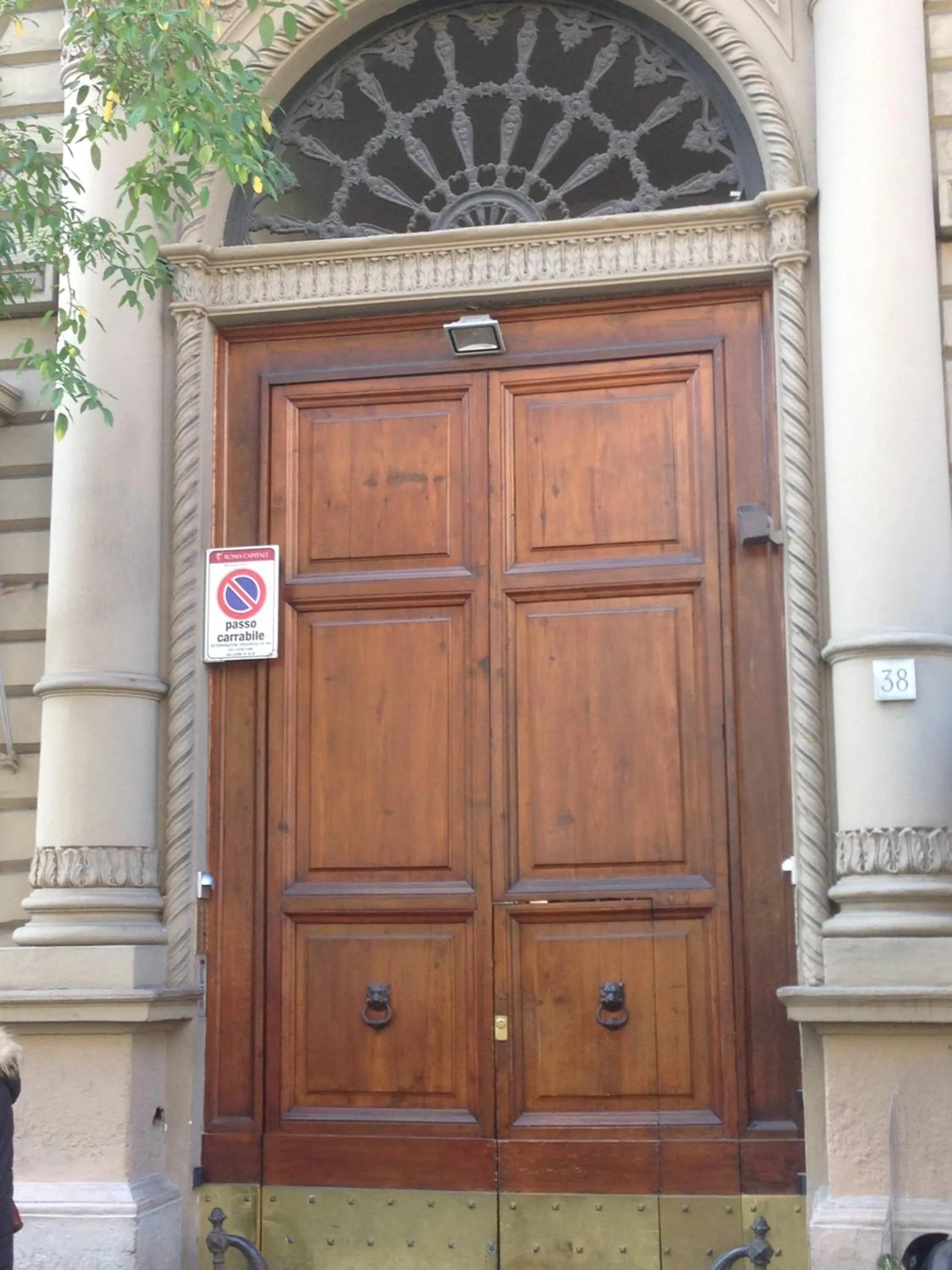 Facade/entrance in Vatican Garden Rooms