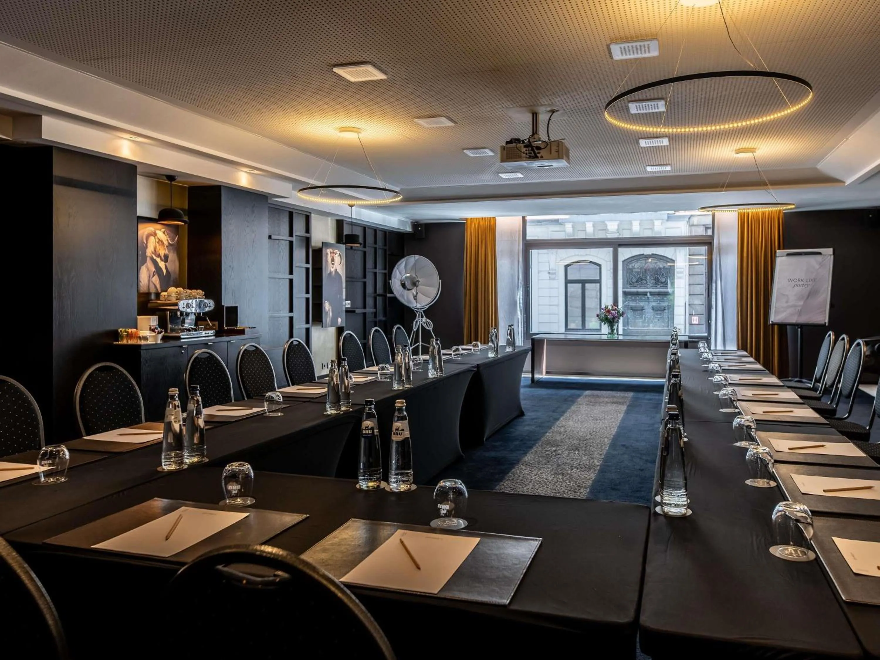 Meeting/conference room in Le Louise Hotel Brussels - MGallery Collection