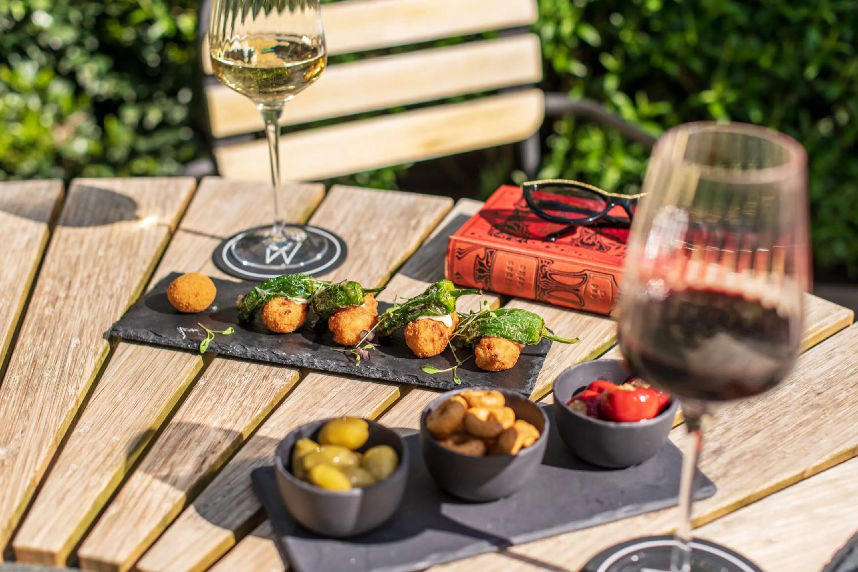 Day in Le Louise Hotel Brussels - MGallery Collection