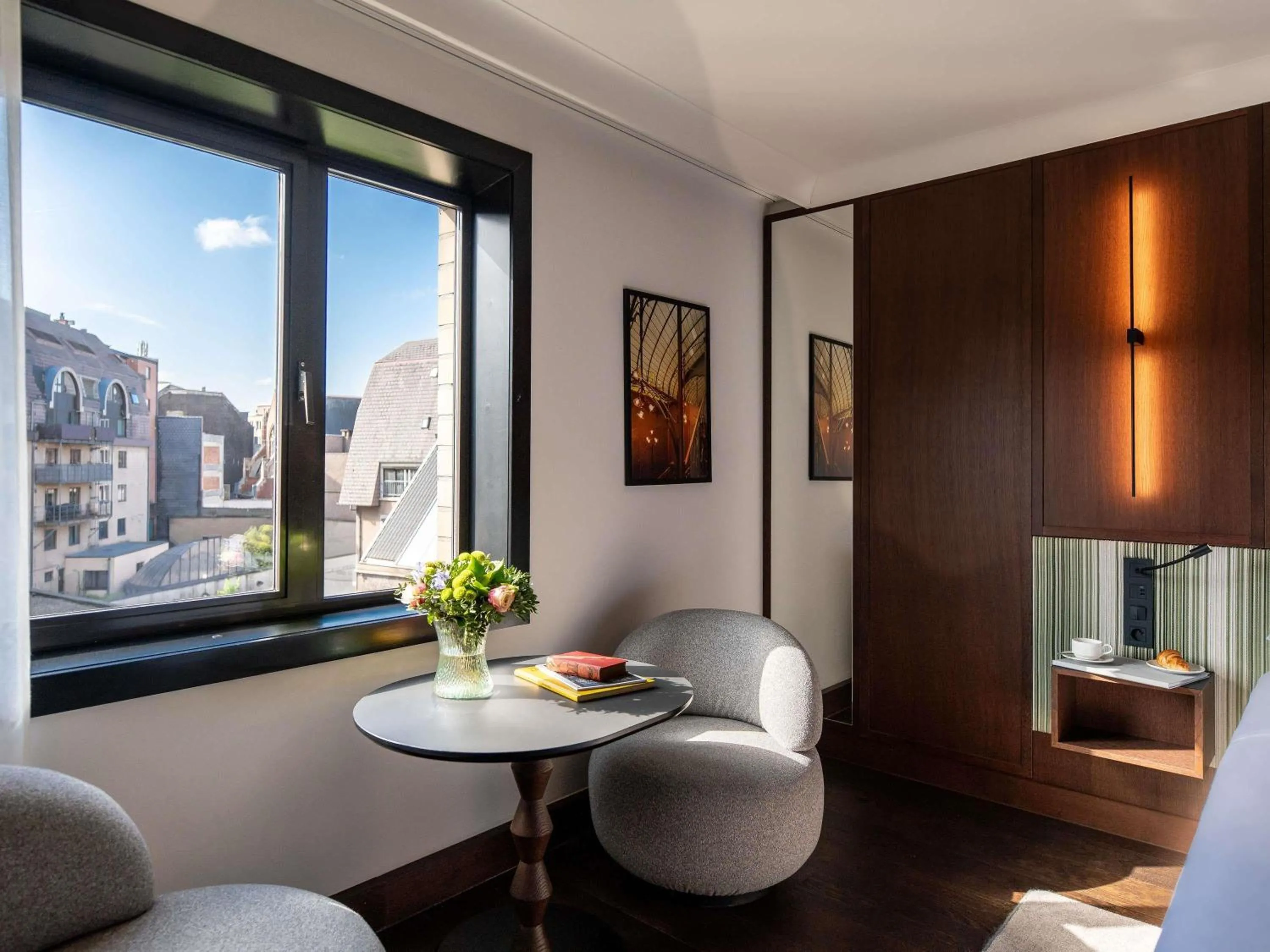 Bedroom in Le Louise Hotel Brussels - MGallery Collection