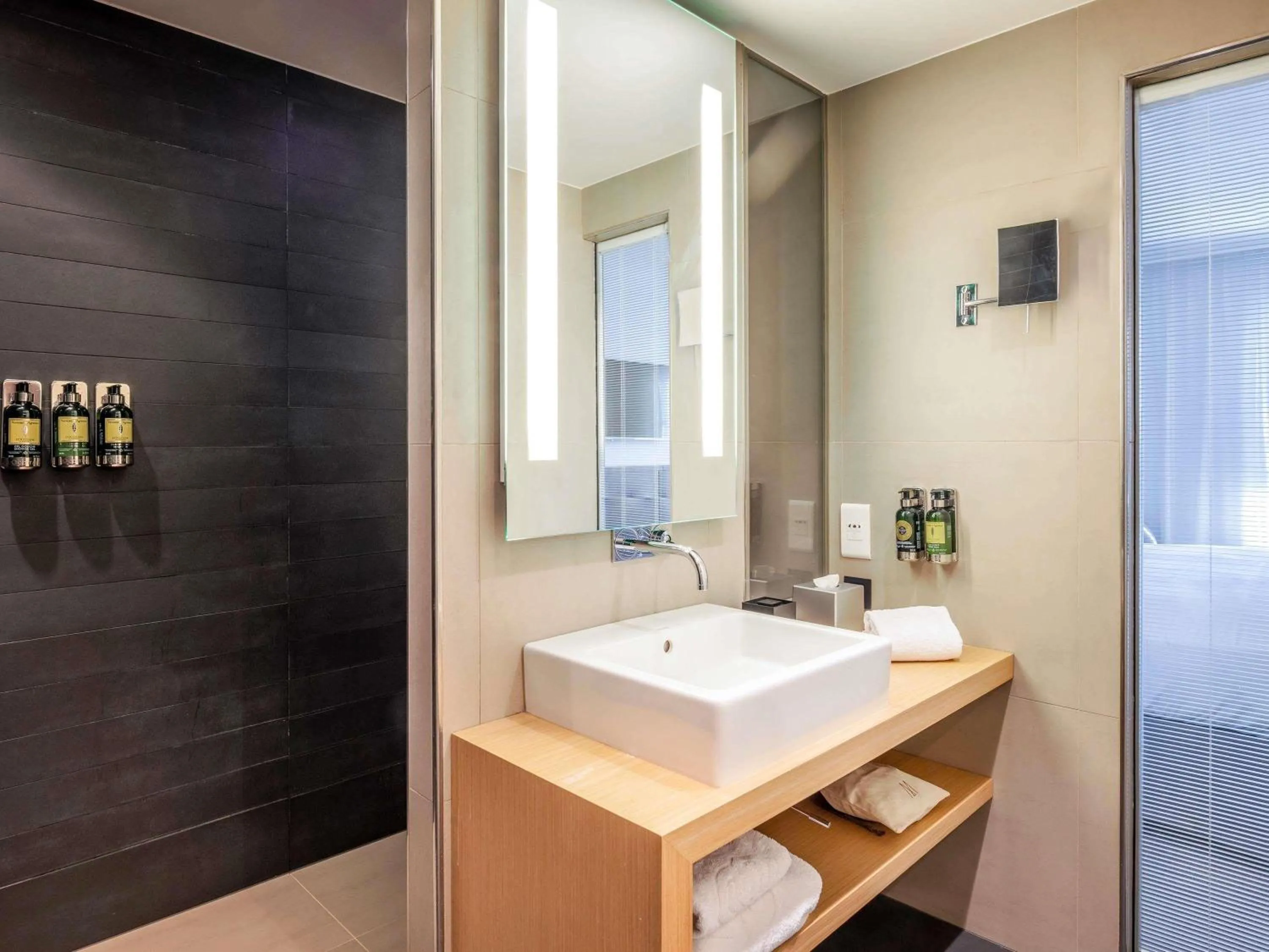 Bedroom in Le Louise Hotel Brussels - MGallery Collection