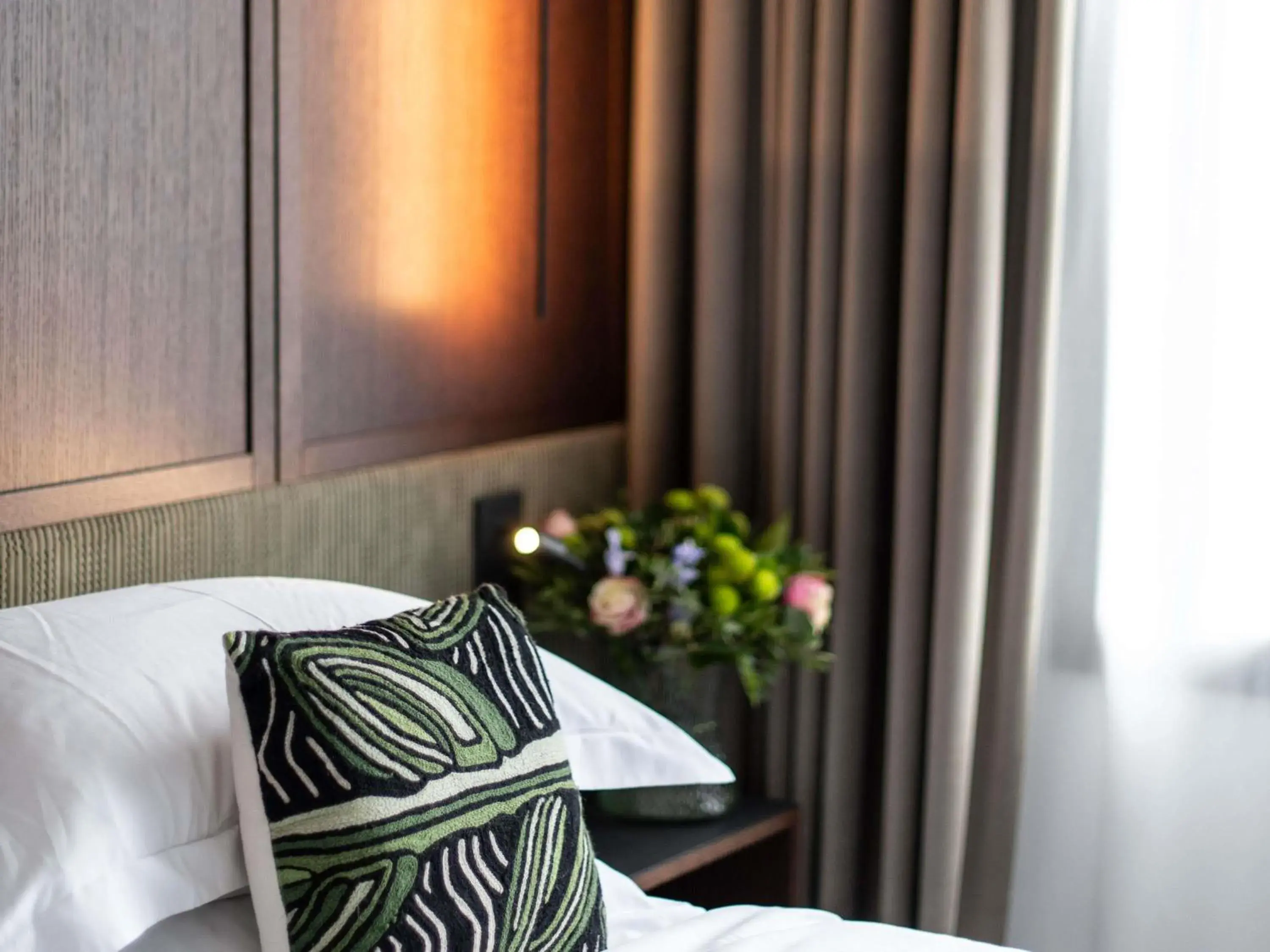 Botanic King Suite with Garden View in Le Louise Hotel Brussels - MGallery Collection Botanic King Suite with Garden View in Le Louise Hotel Brussels - MGallery Collection