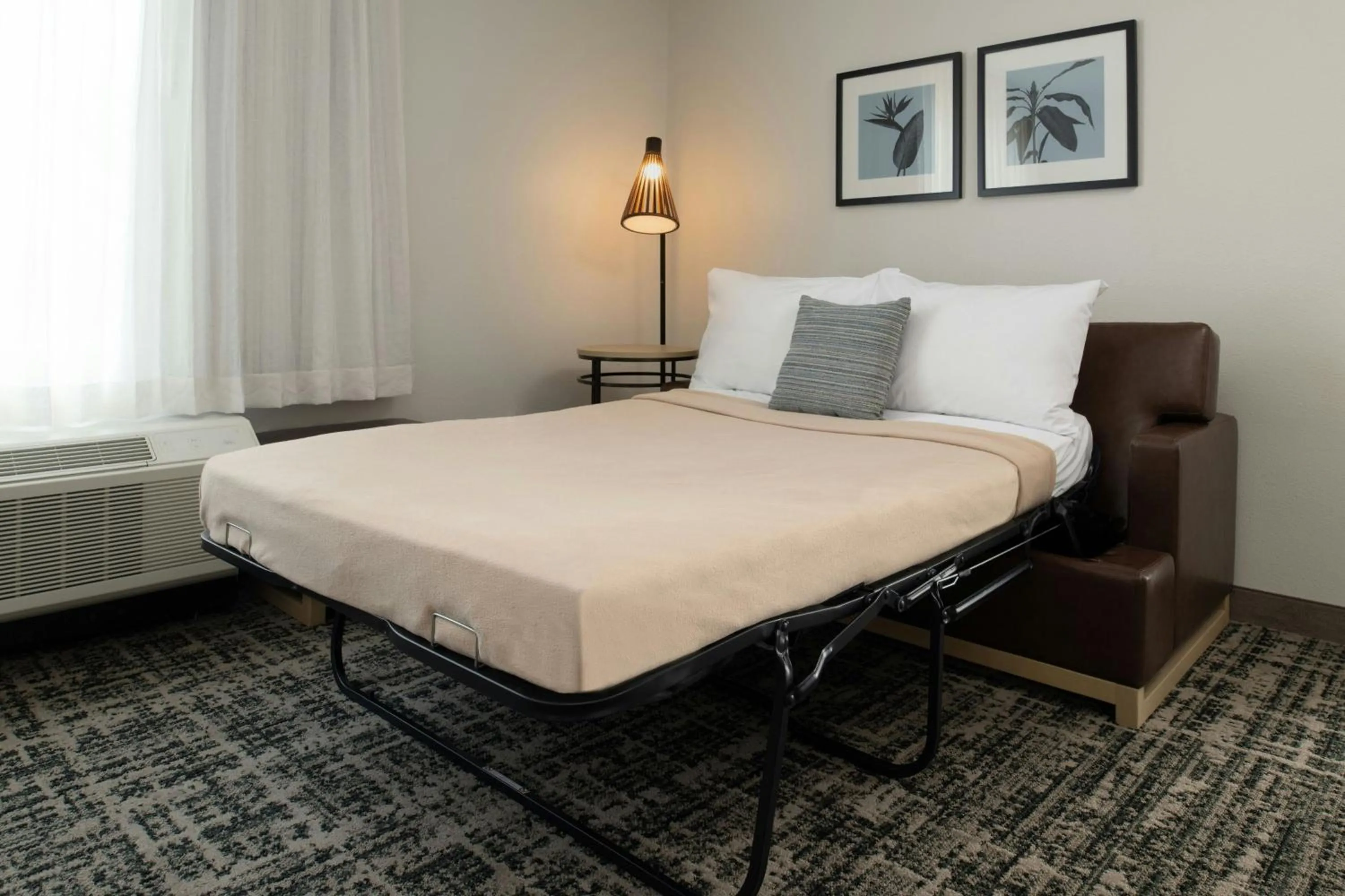 Photo of the whole room, Bed in TownePlace Suites by Marriott Lakeland