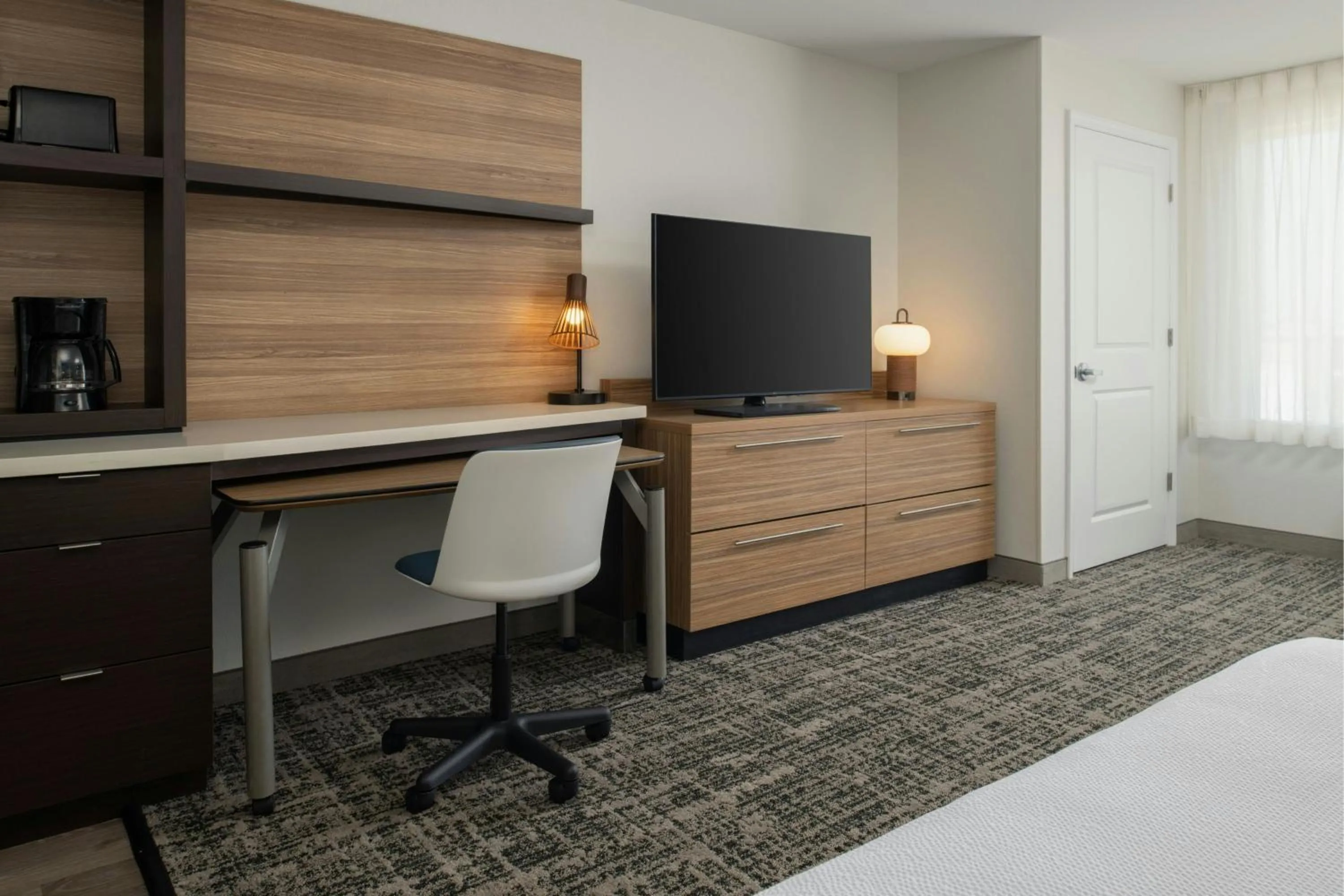 Photo of the whole room, Bed in TownePlace Suites by Marriott Lakeland