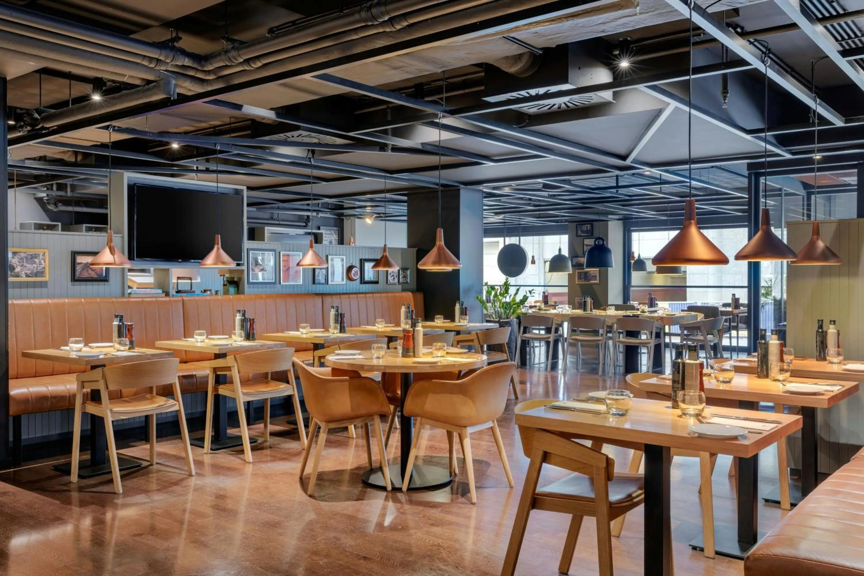 Restaurant/places to eat in Courtyard by Marriott Brussels EU