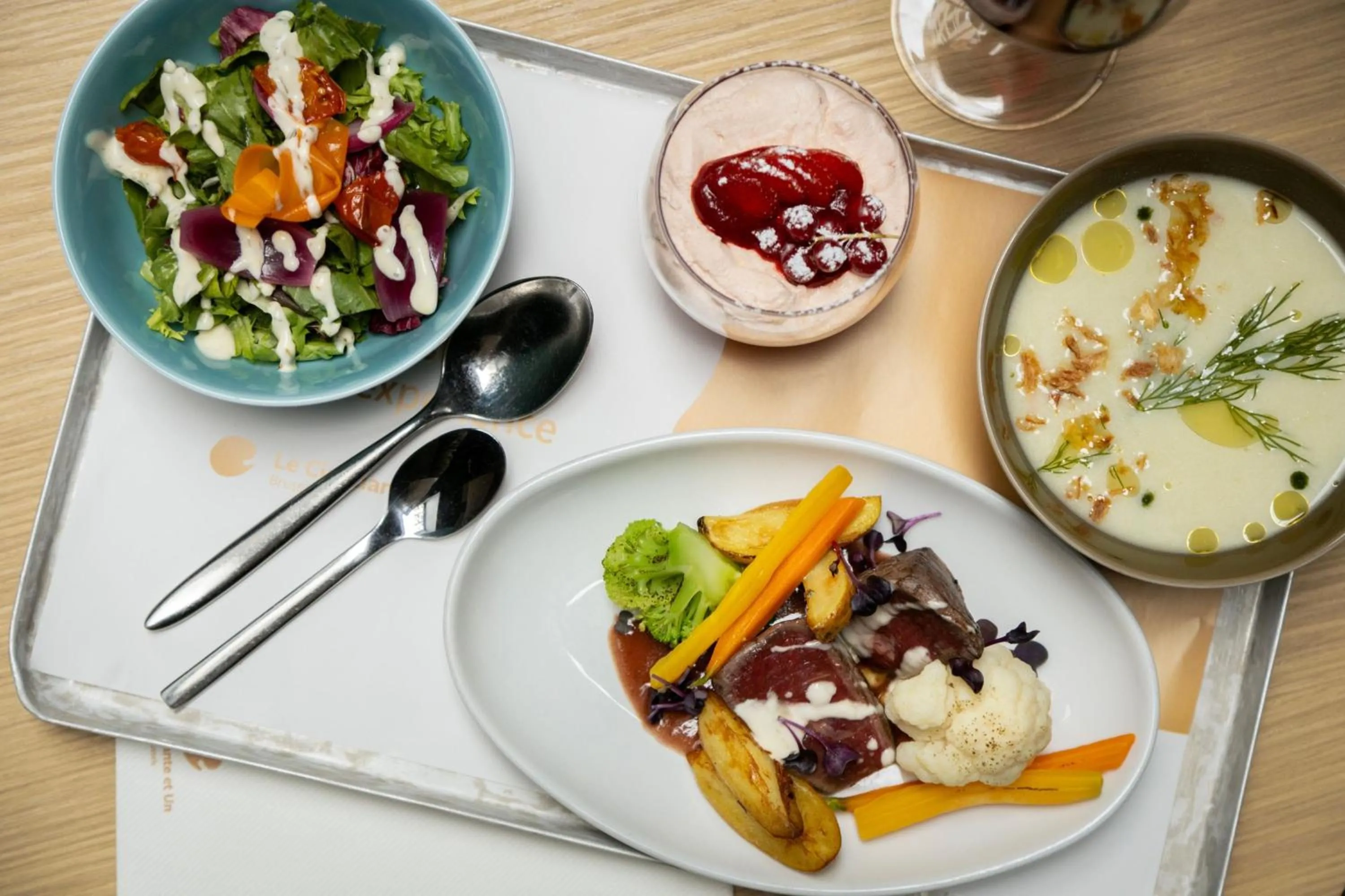 Restaurant/places to eat in Courtyard by Marriott Brussels EU