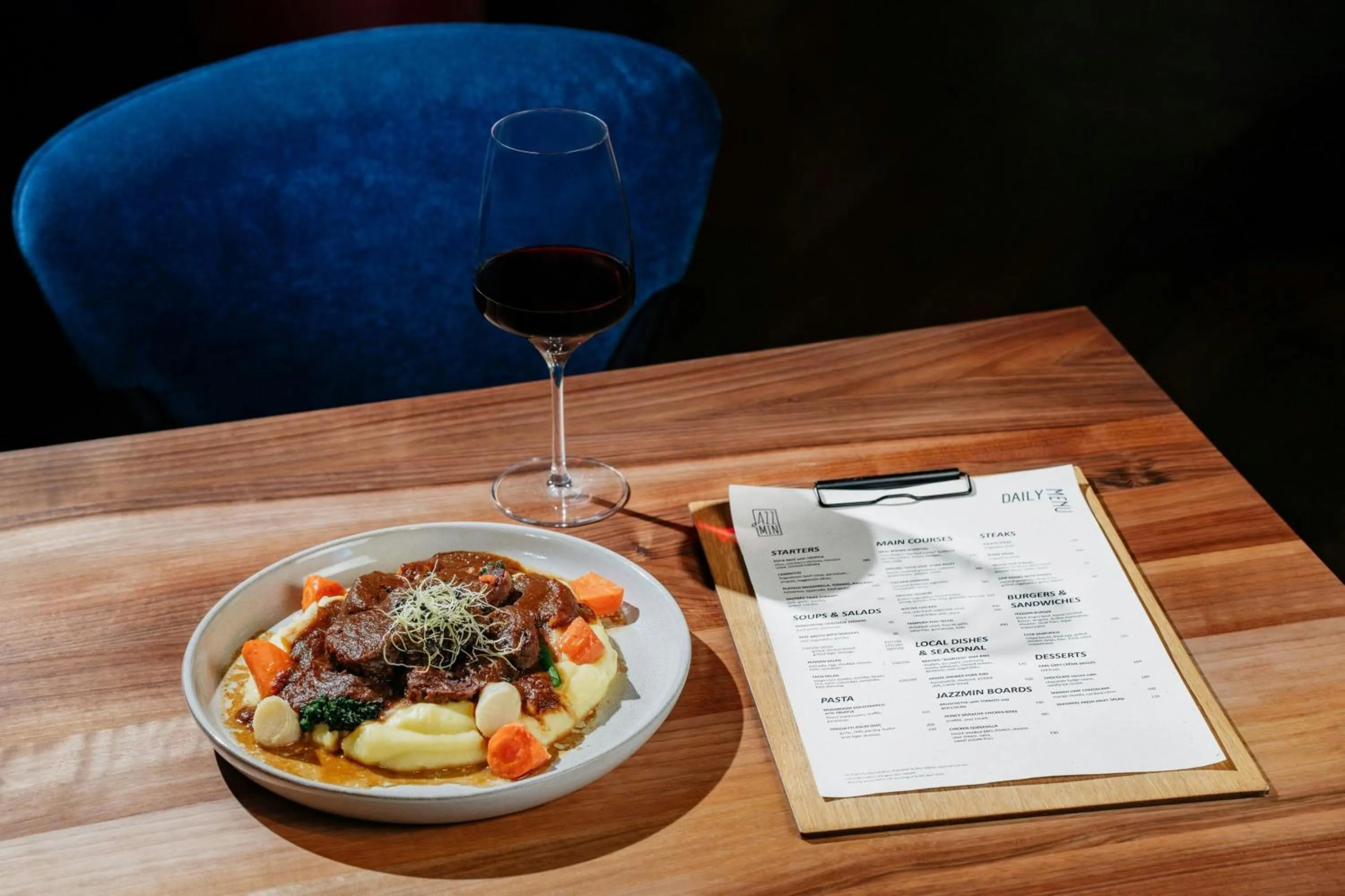 Restaurant/places to eat in Courtyard by Marriott Brno