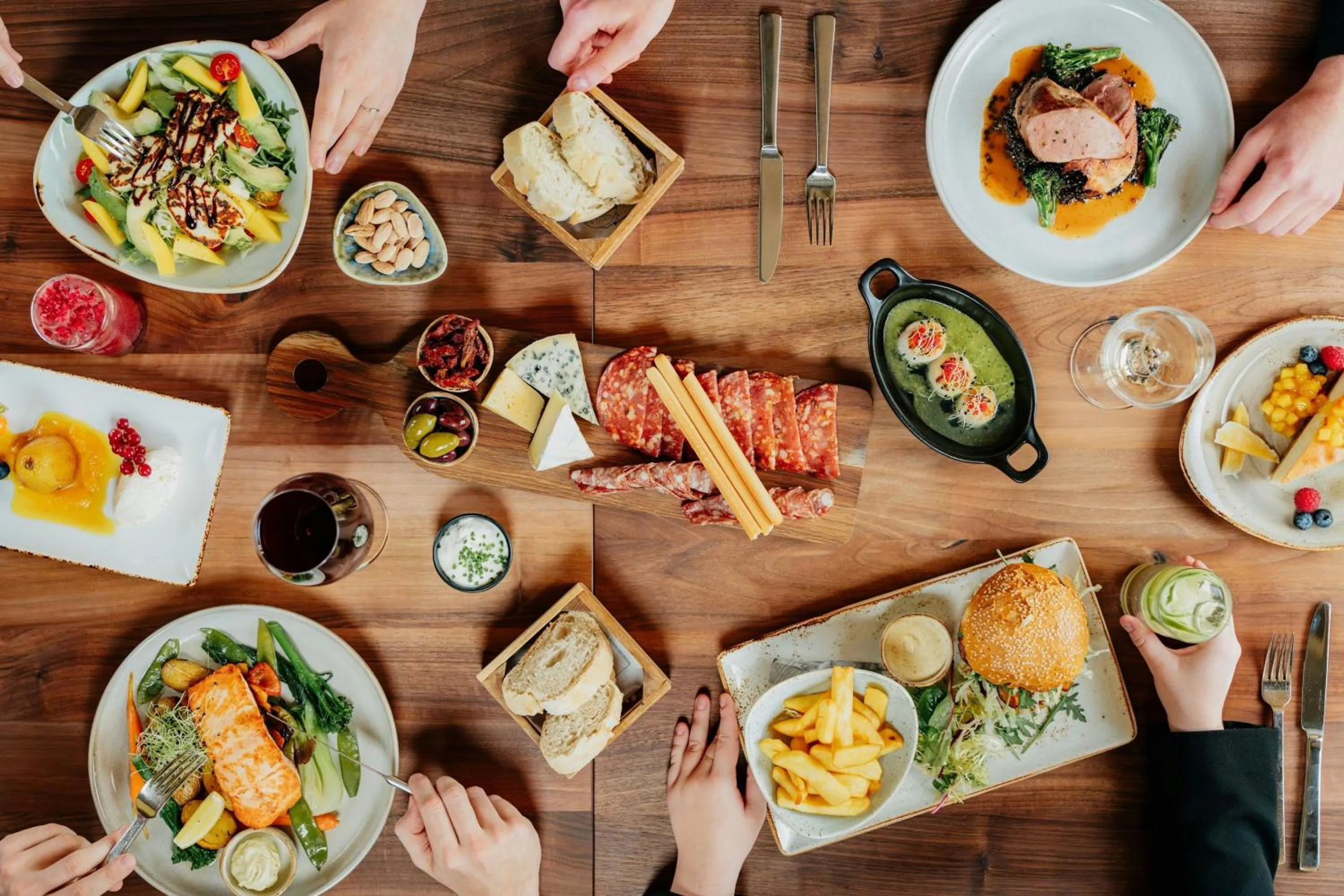 Restaurant/places to eat in Courtyard by Marriott Brno