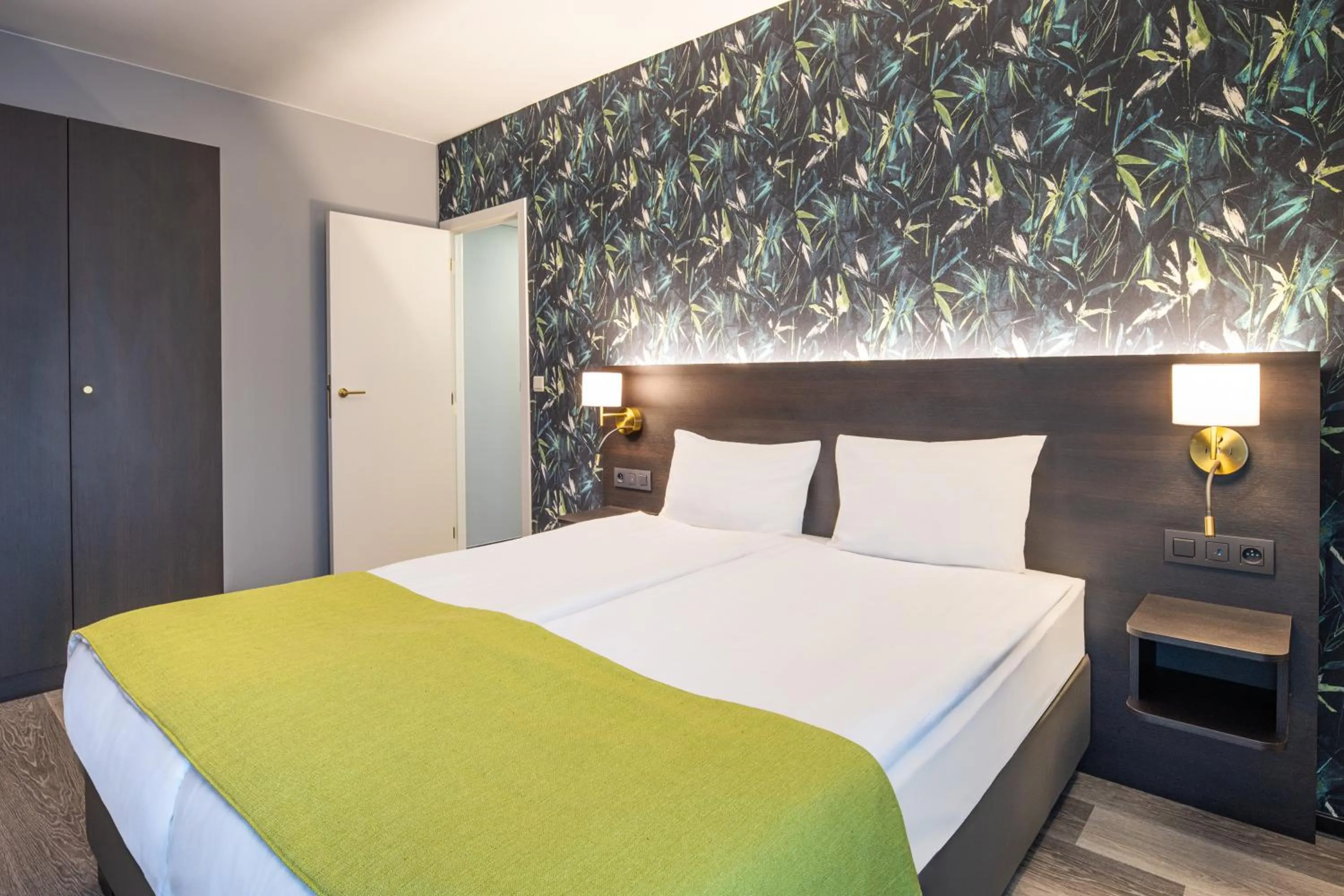 Bedroom, Bed in Thon Hotel Residence Parnasse Aparthotel