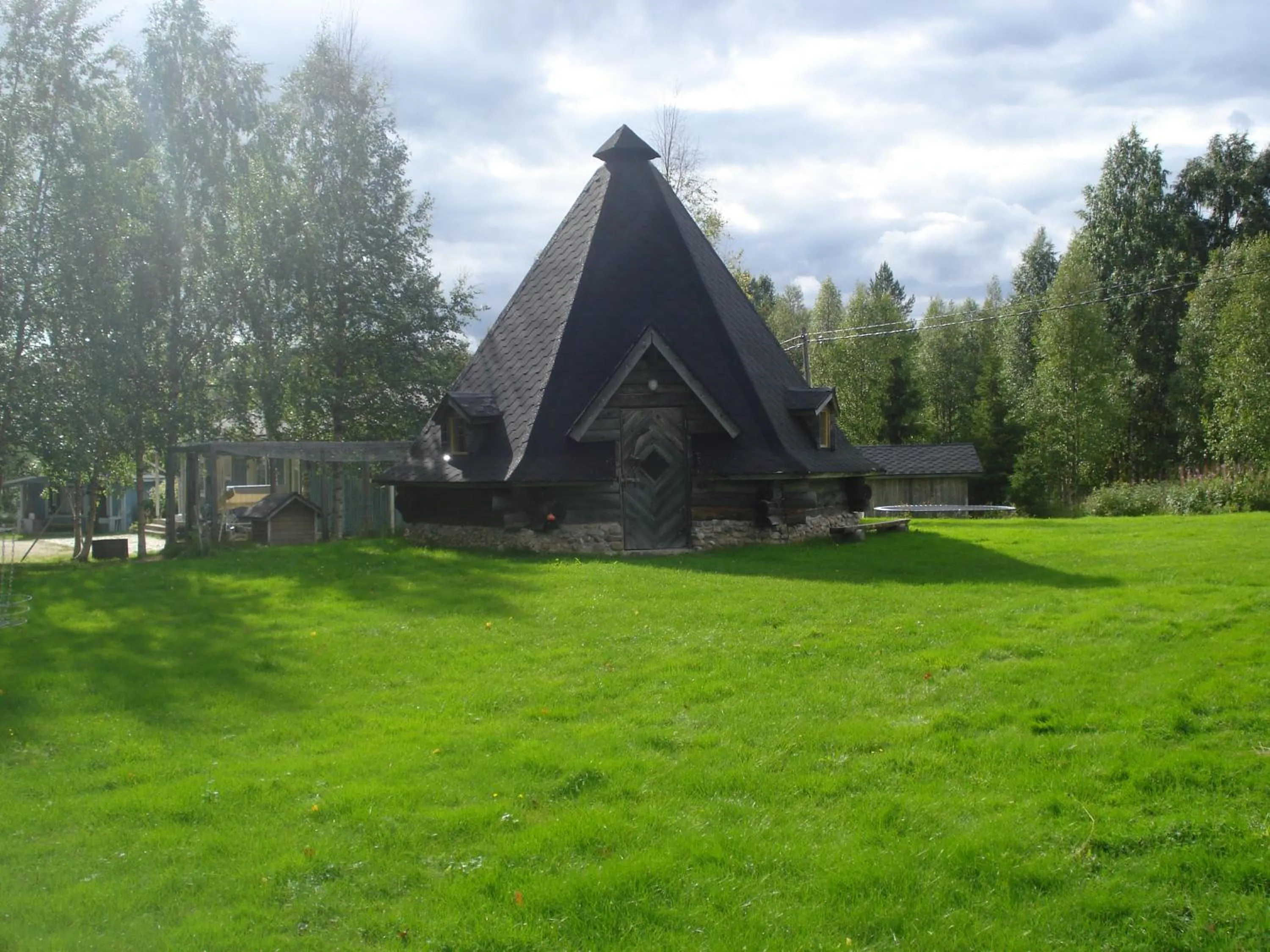 Toola-Lodge