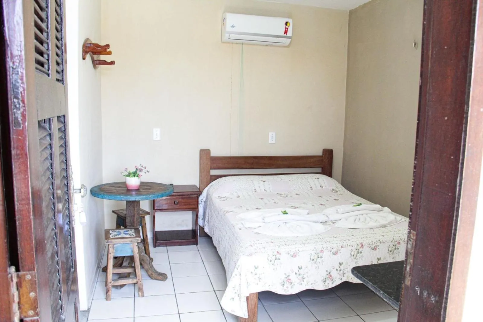 Photo of the whole room, Bed in Pousada Mucuripe
