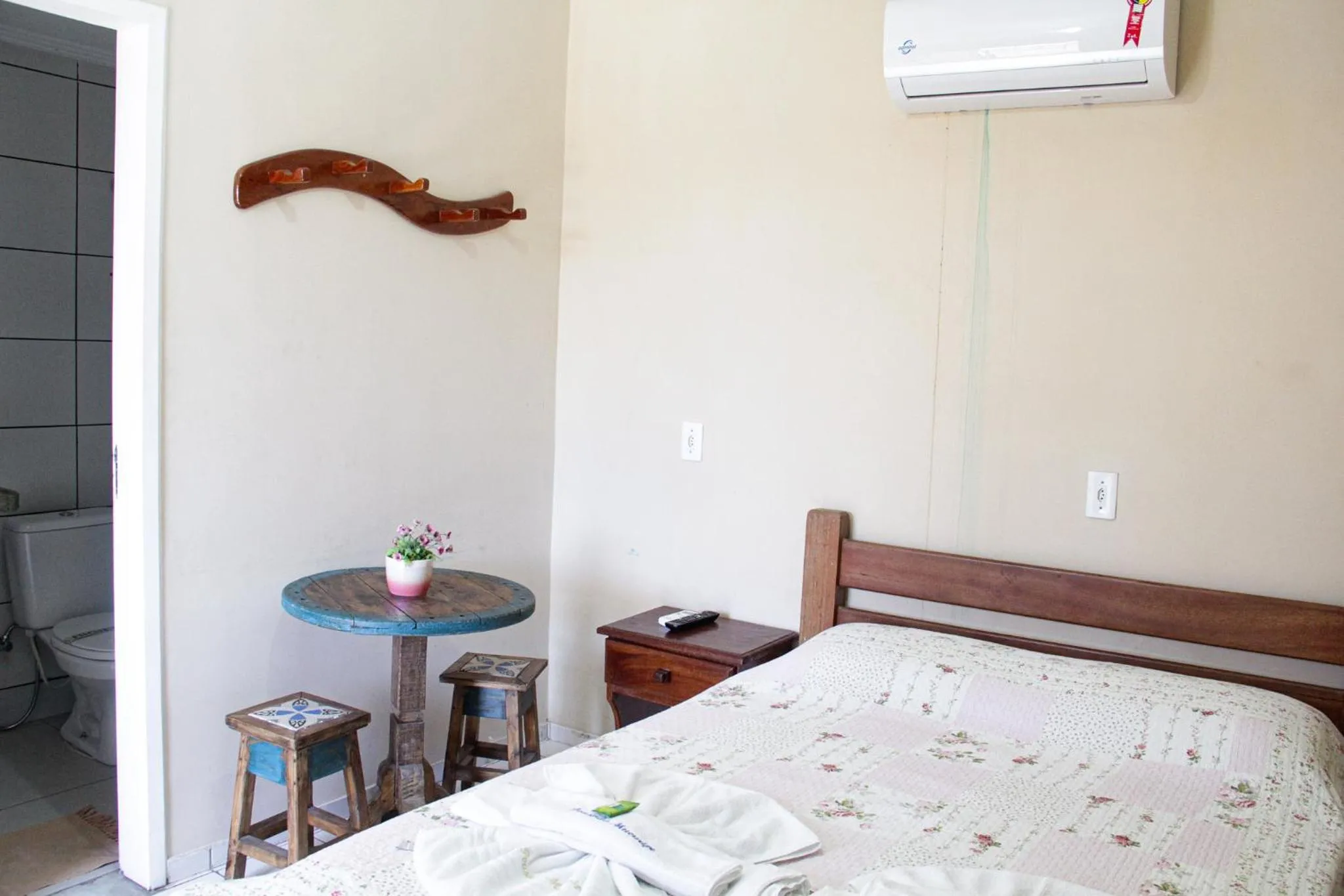 Photo of the whole room, Bed in Pousada Mucuripe