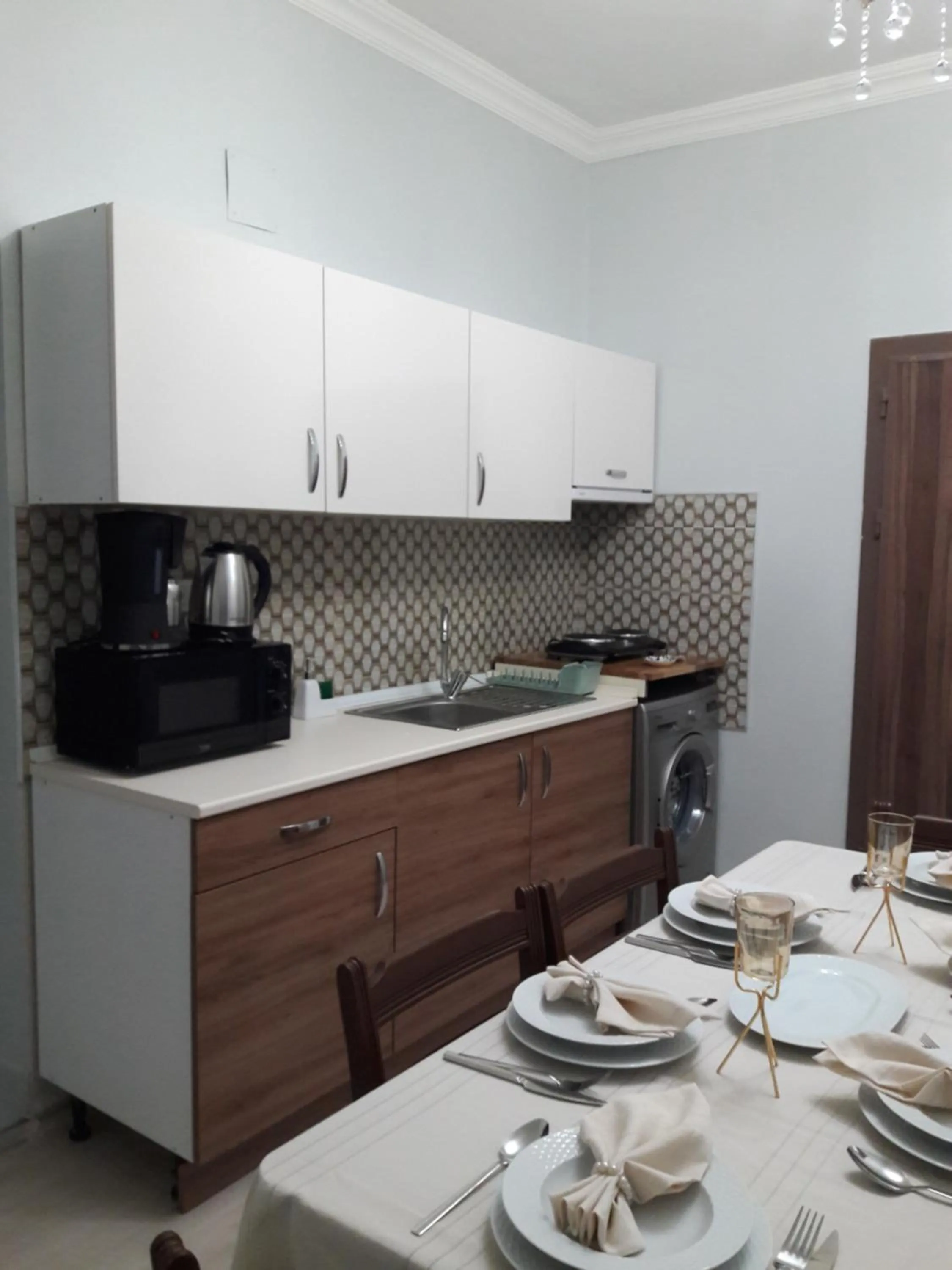 Golden Life Apart Hotel