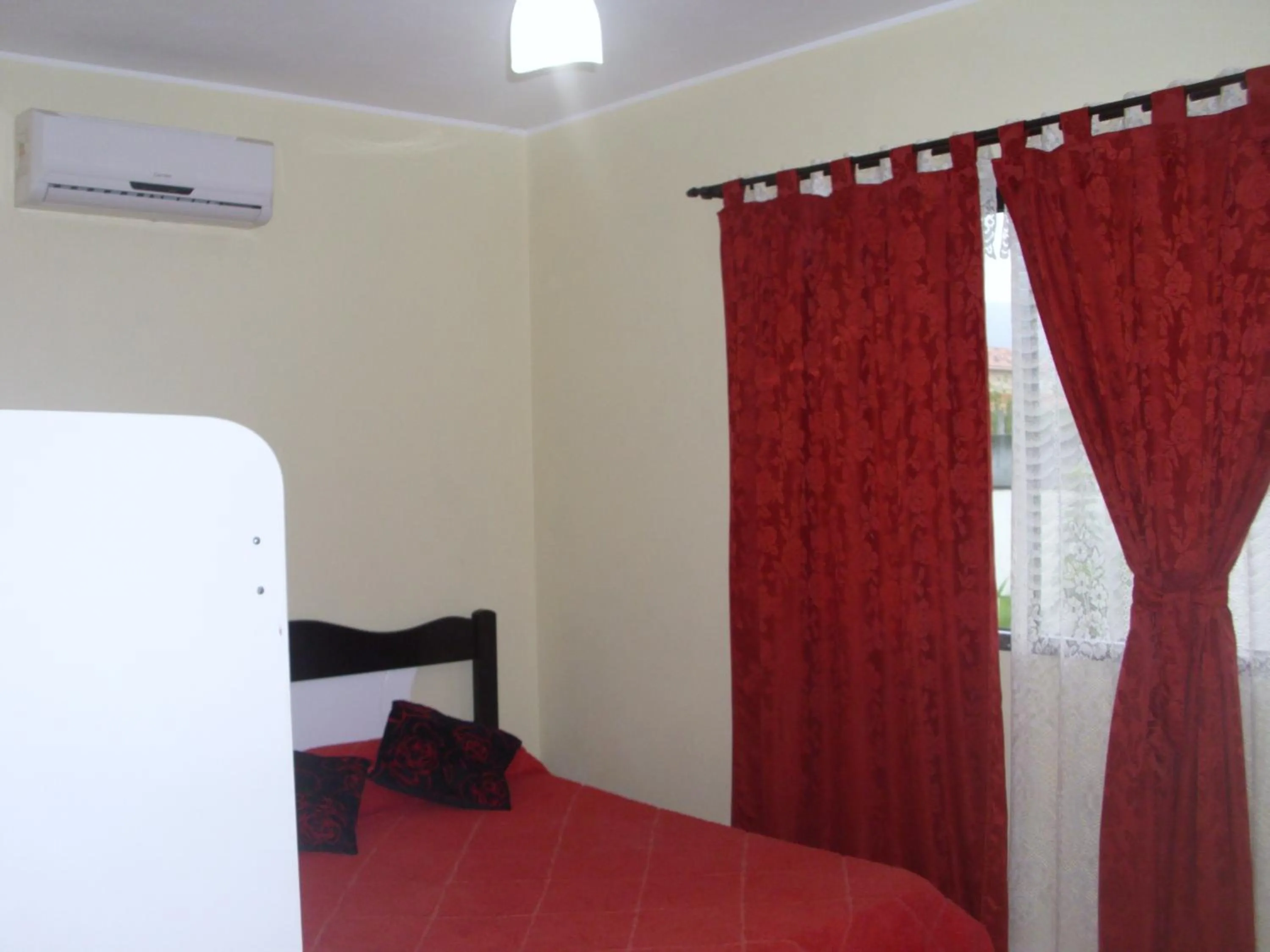 Bed in Residencial Susy