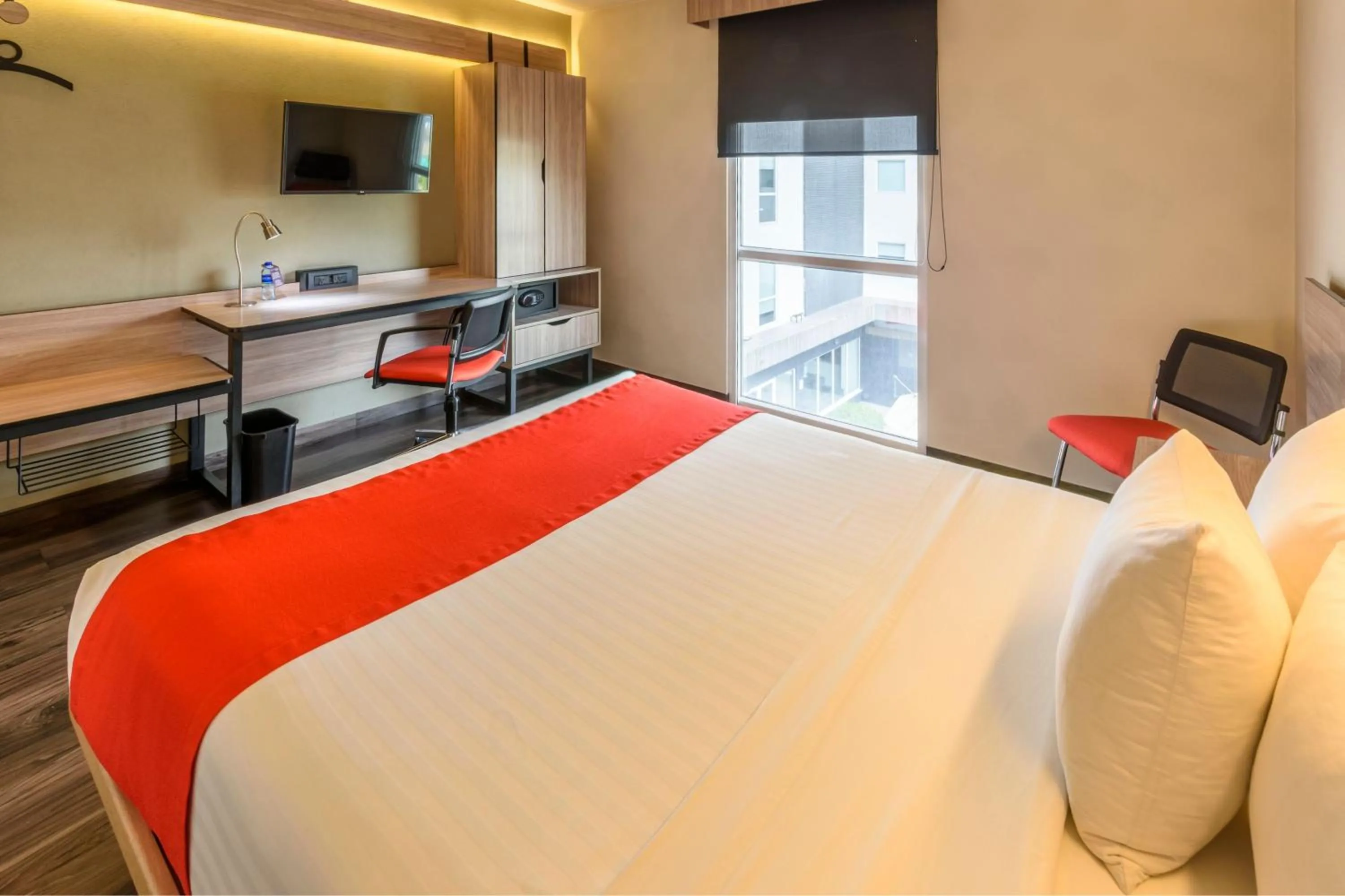 Bedroom, Bed in City Express Plus by Marriott Bogota Aeropuerto