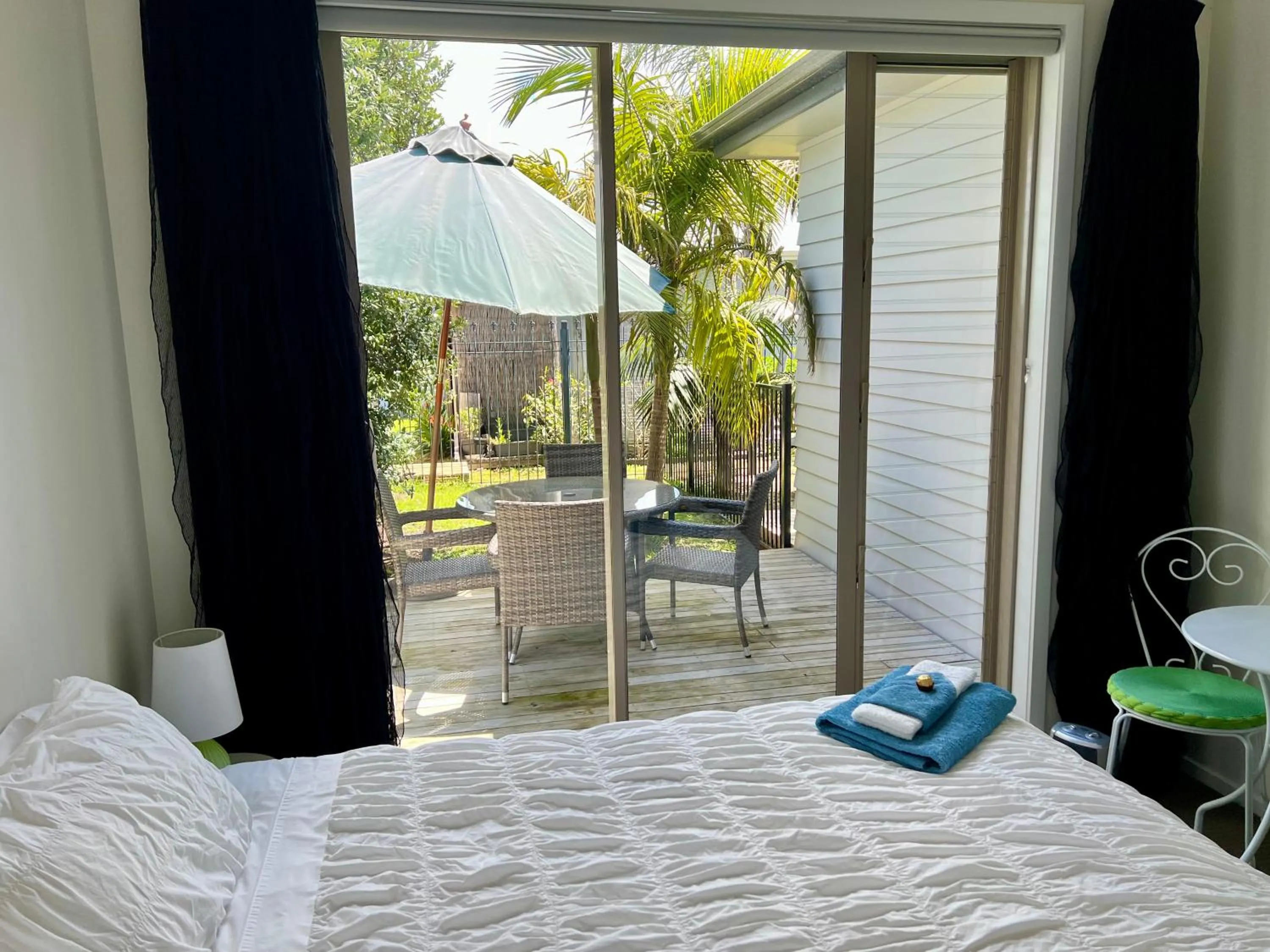 Bed in Jennie's In Whitianga