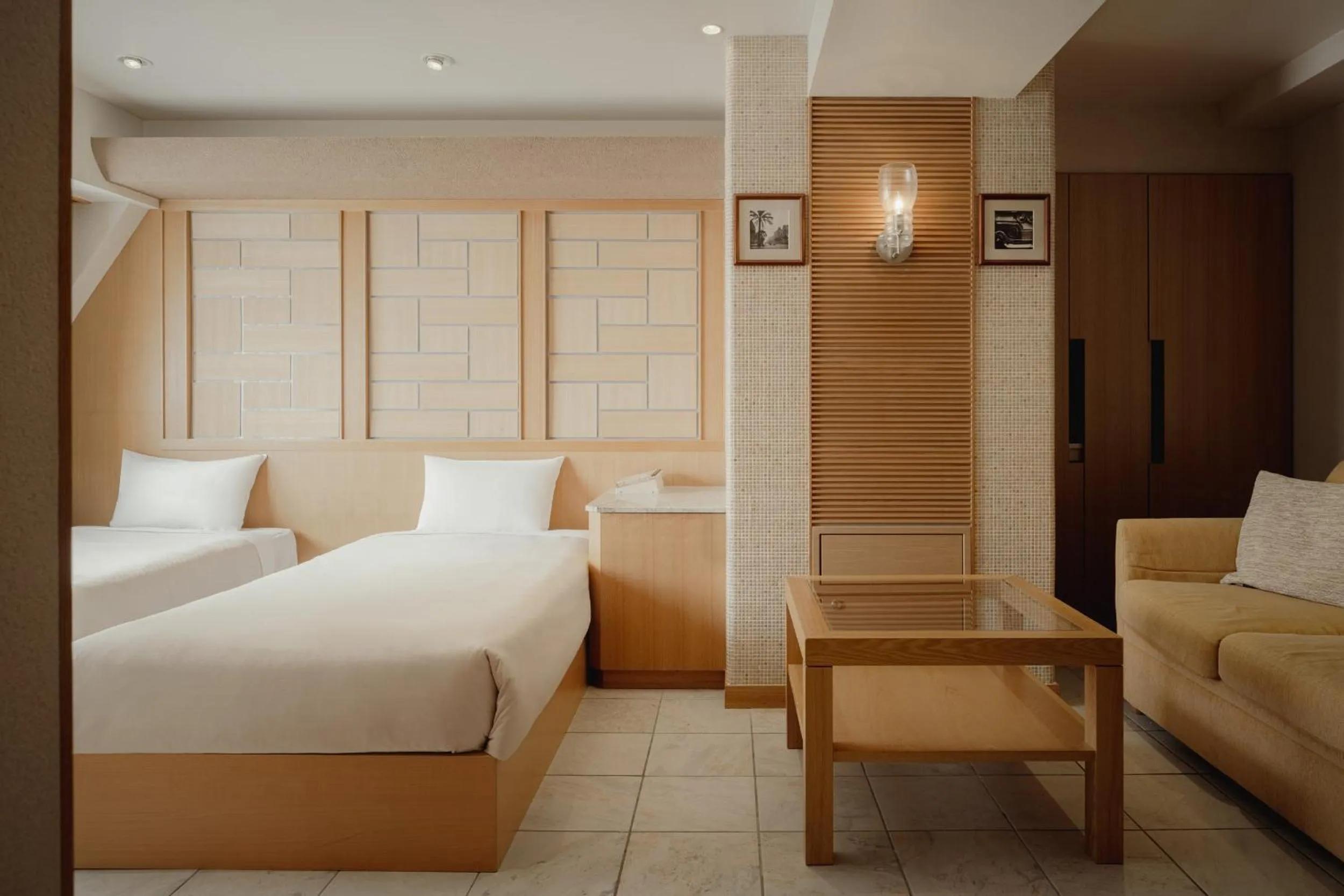 Bed in Nesthotel alt Kawasaki Station