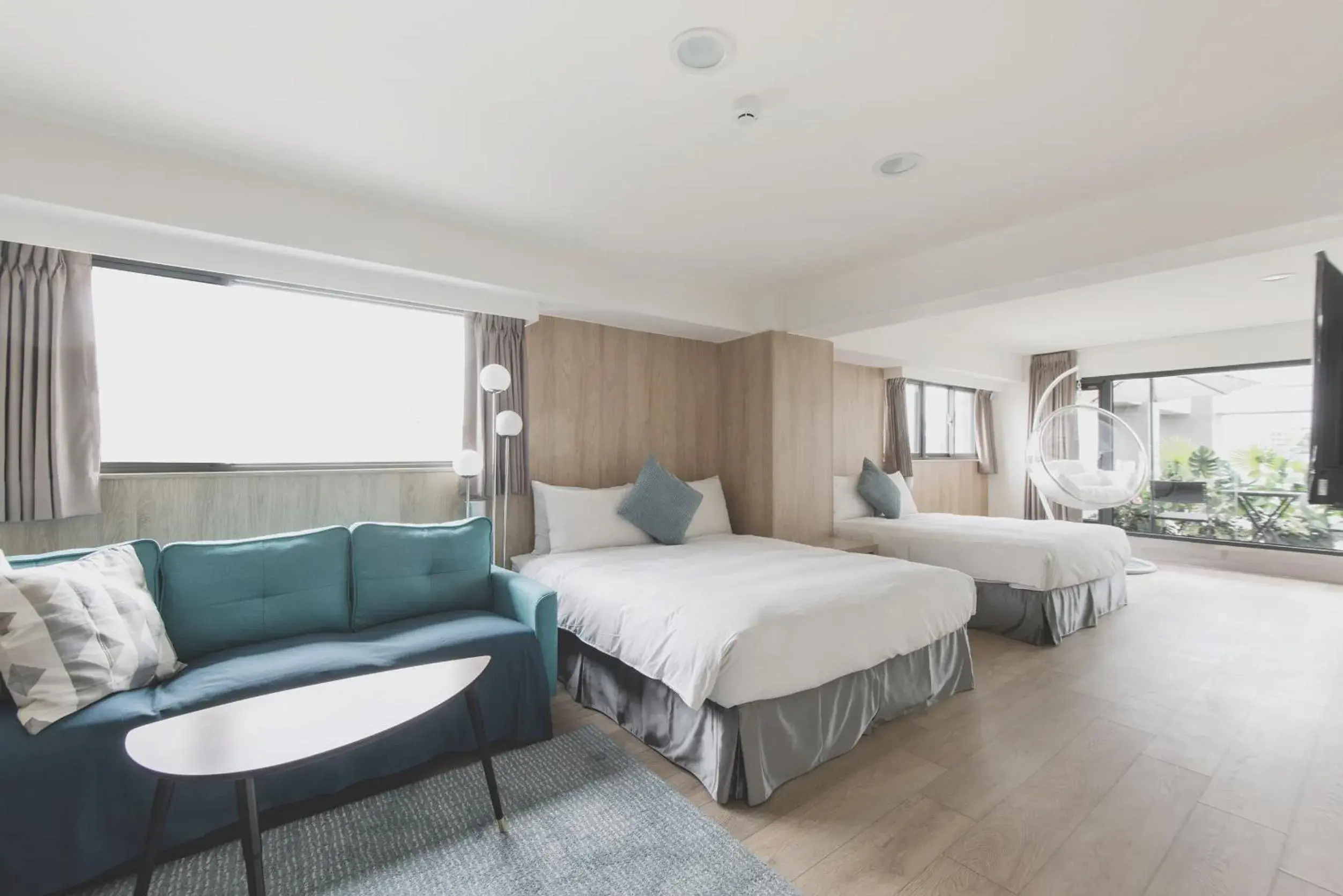 Bed in Trans Inn Bed in Trans Inn