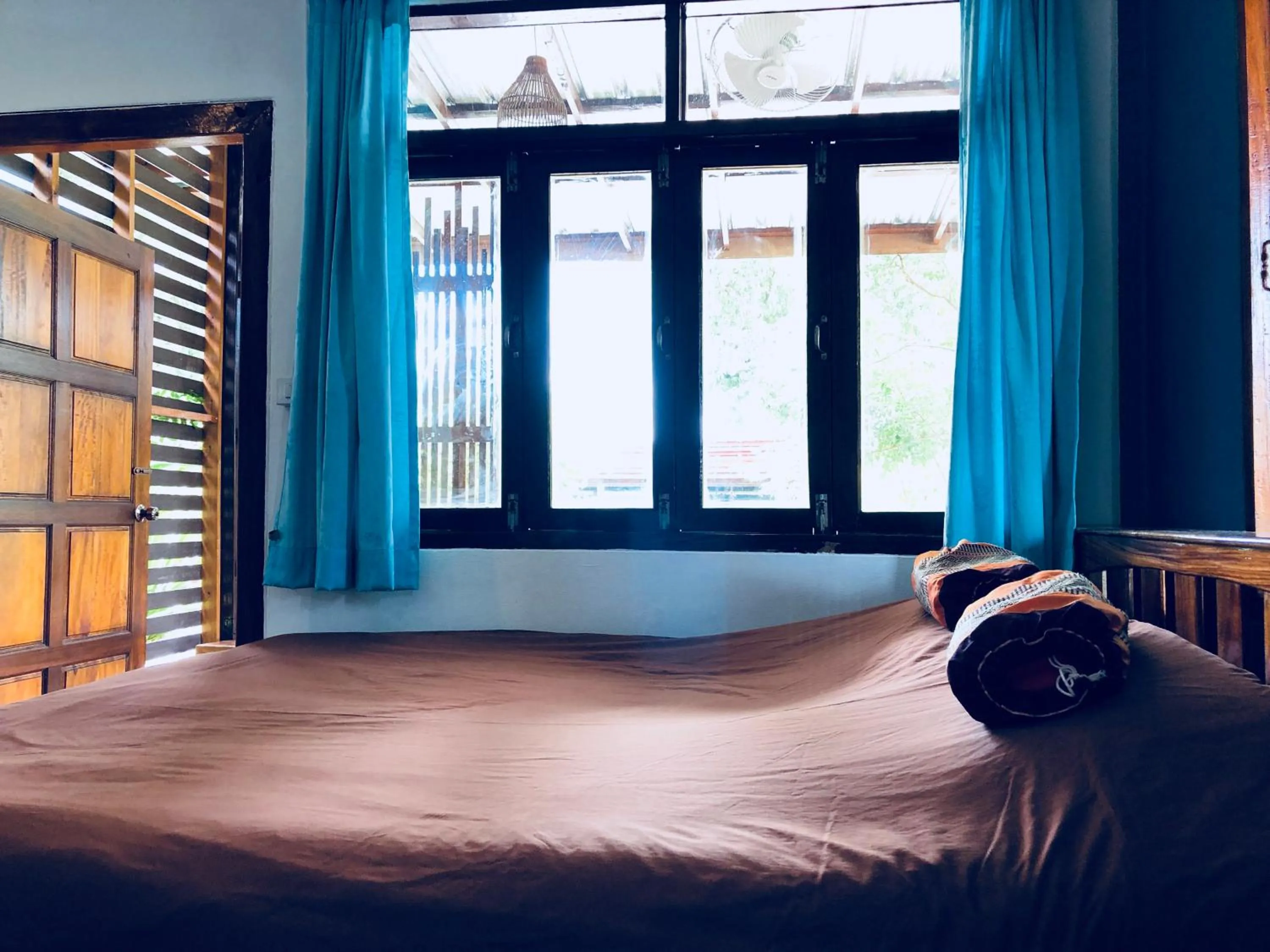 Bed in JJ at Chiangkhan