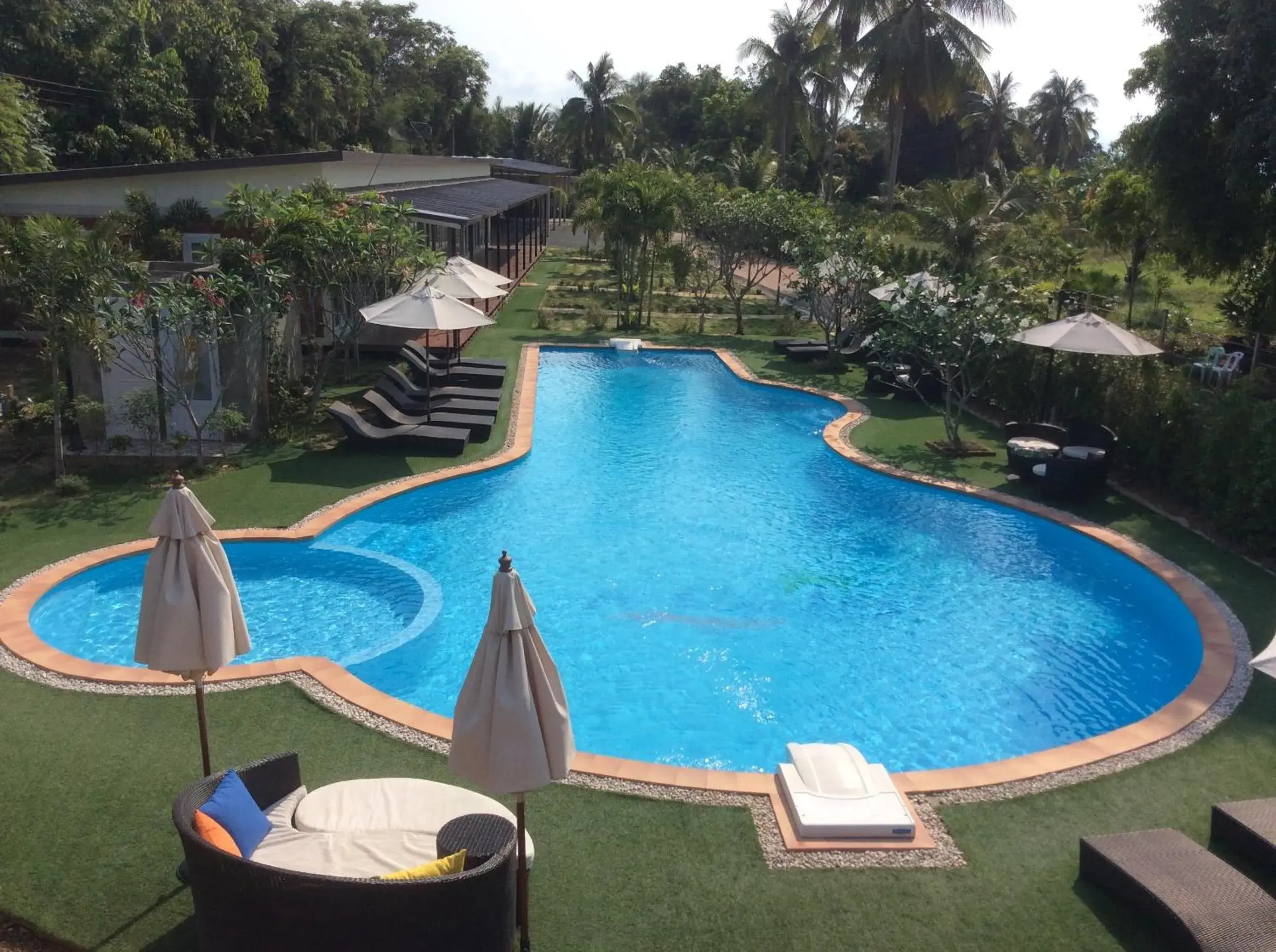 Bird's eye view in Check In and Chill Out Bird's eye view in Check In and Chill Out