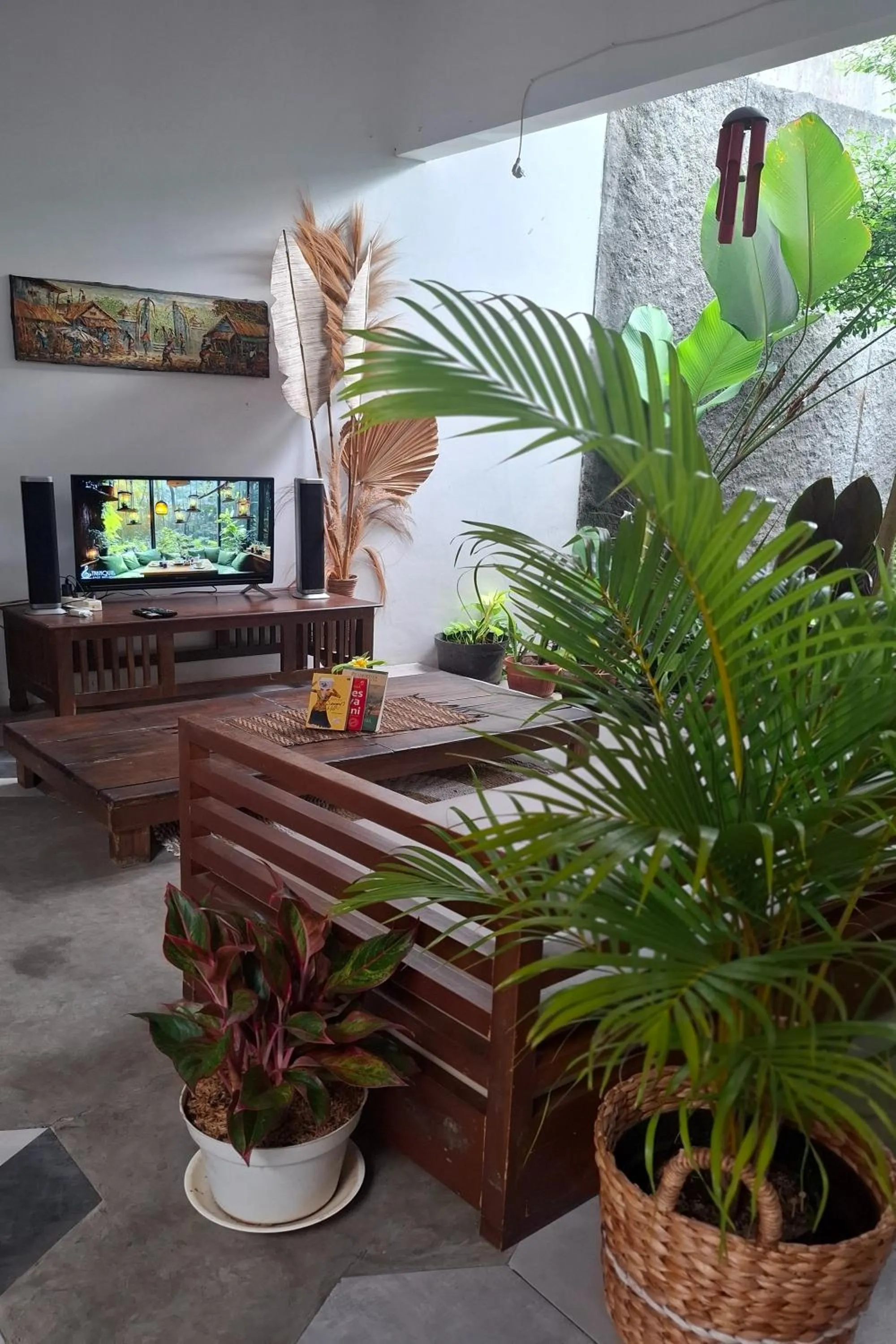 Living room in Bring In House Yogyakarta