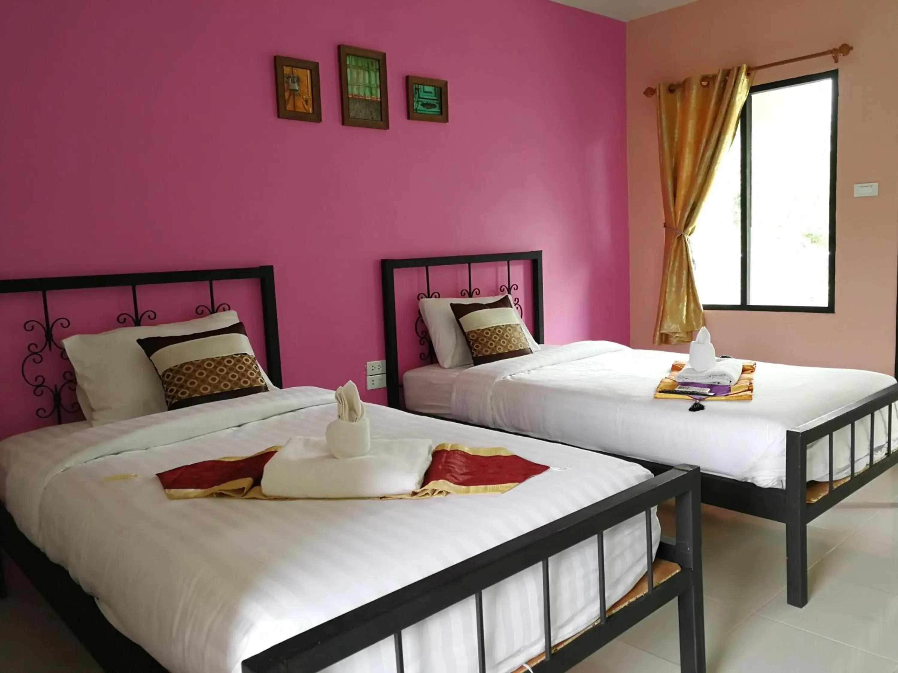 Bed in Stamp Hills Resort Bed in Stamp Hills Resort