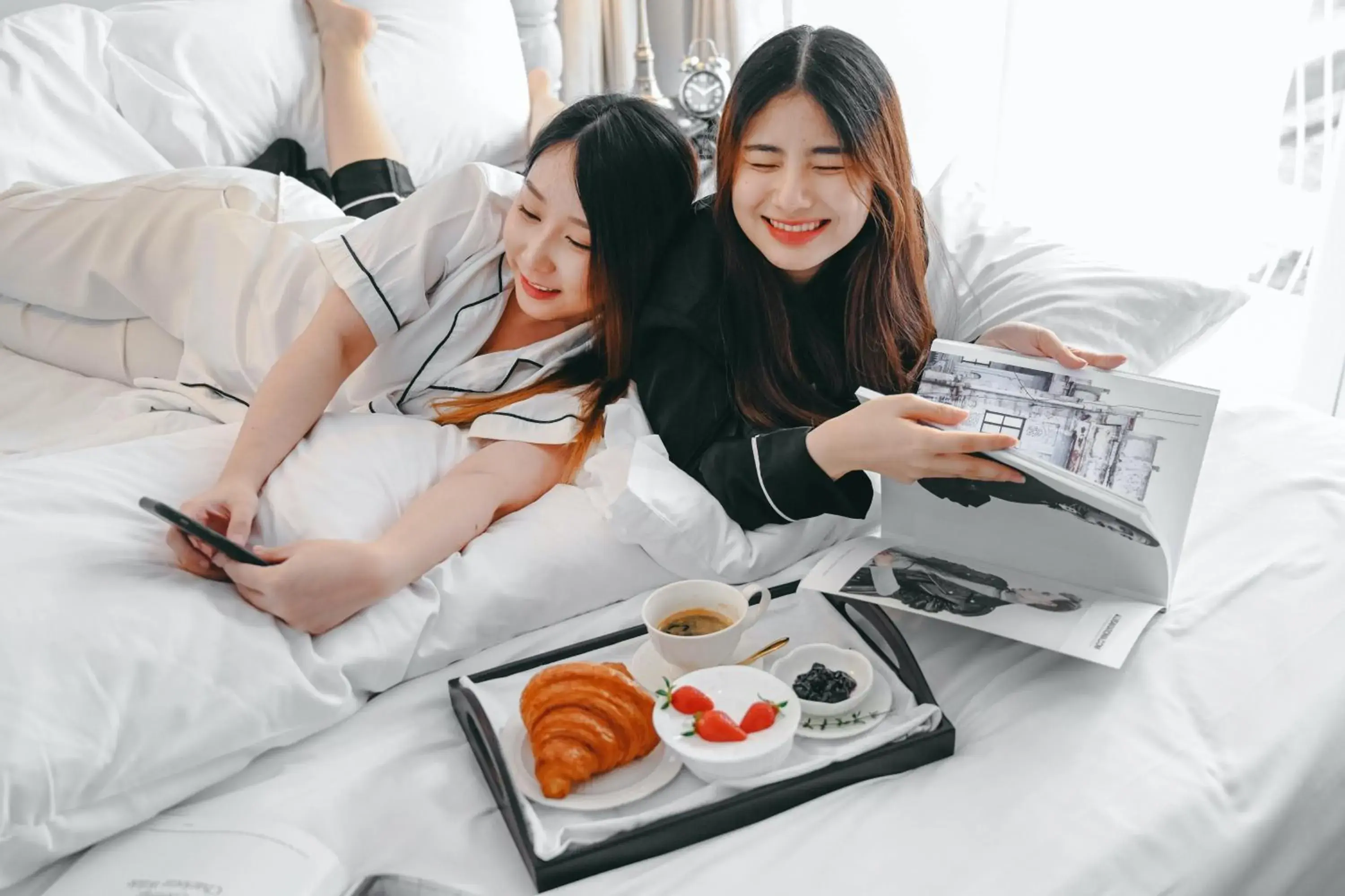 group of guests, Bed in Noursabah Boutique Bed Bangkok group of guests, Bed in Noursabah Boutique Bed Bangkok