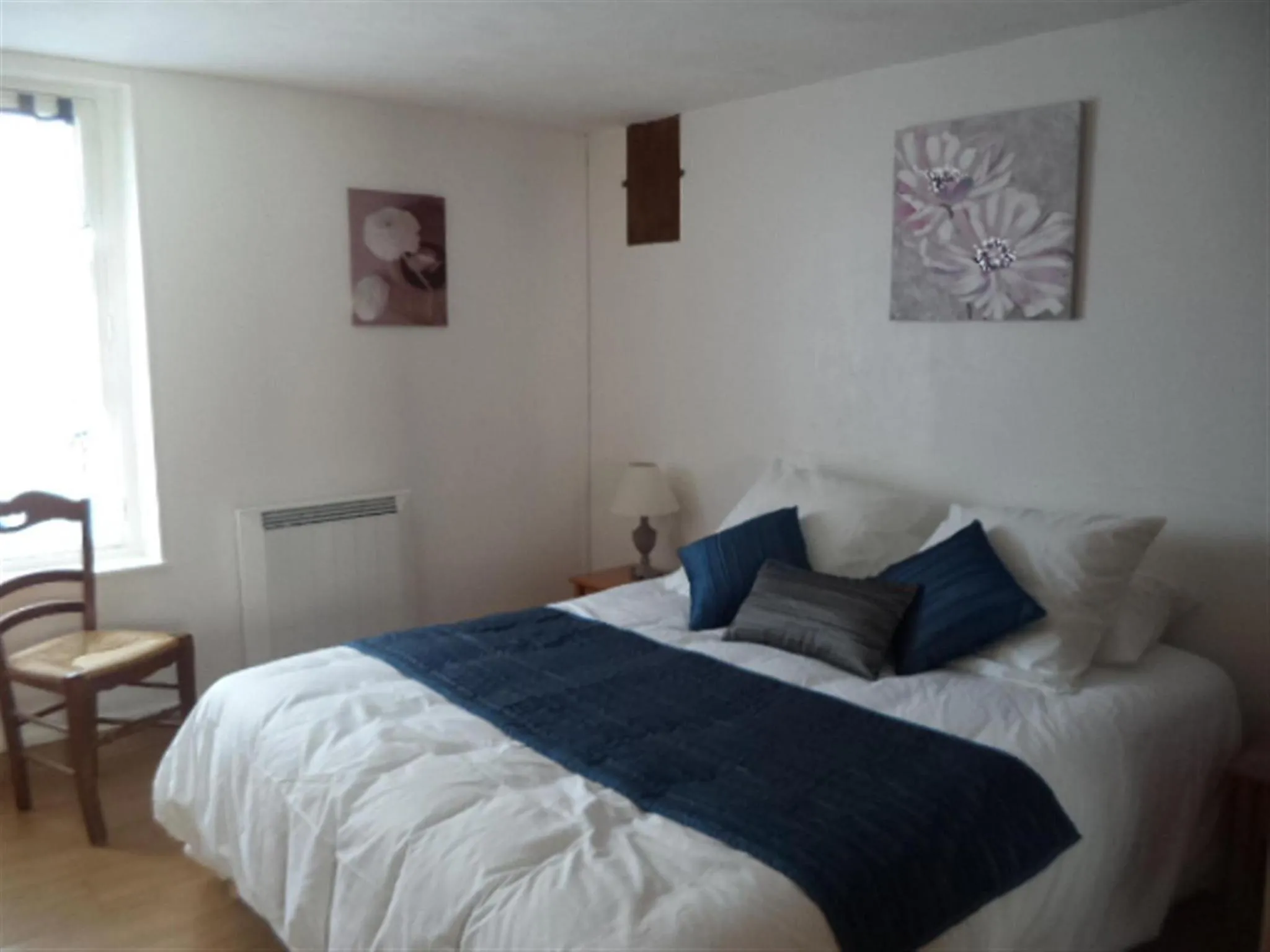 Bedroom, Bed in Maison de vacances à Créances