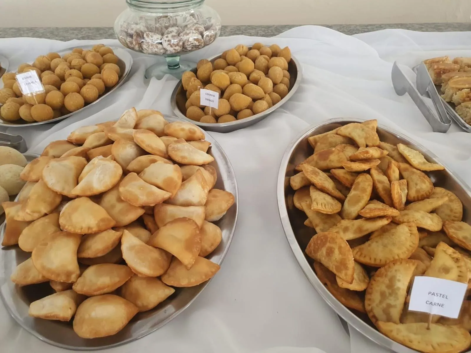 Food and drinks in Center Hotel