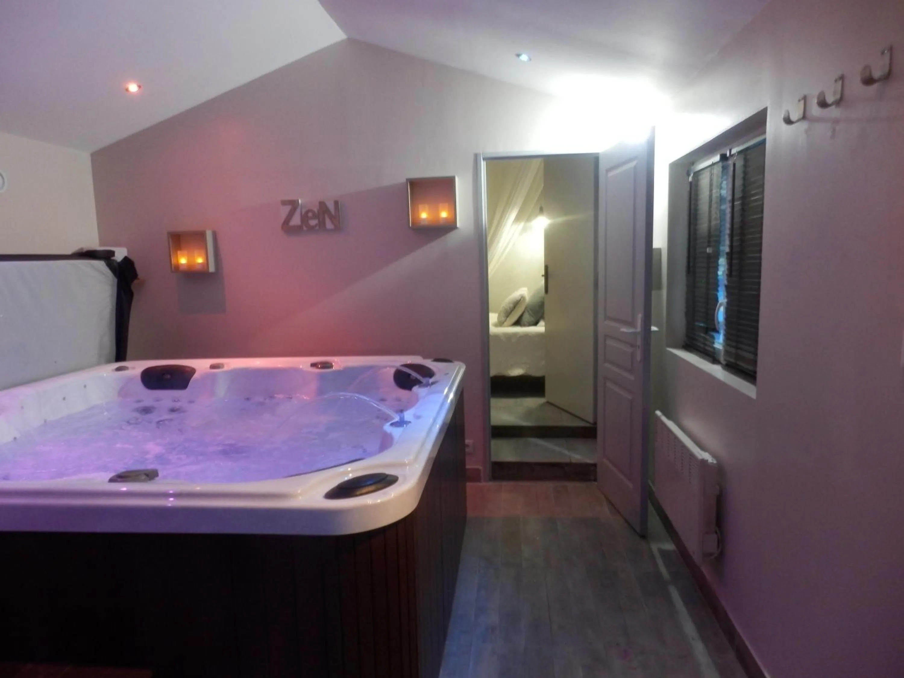 Hot Tub in Mas les vieux chênes