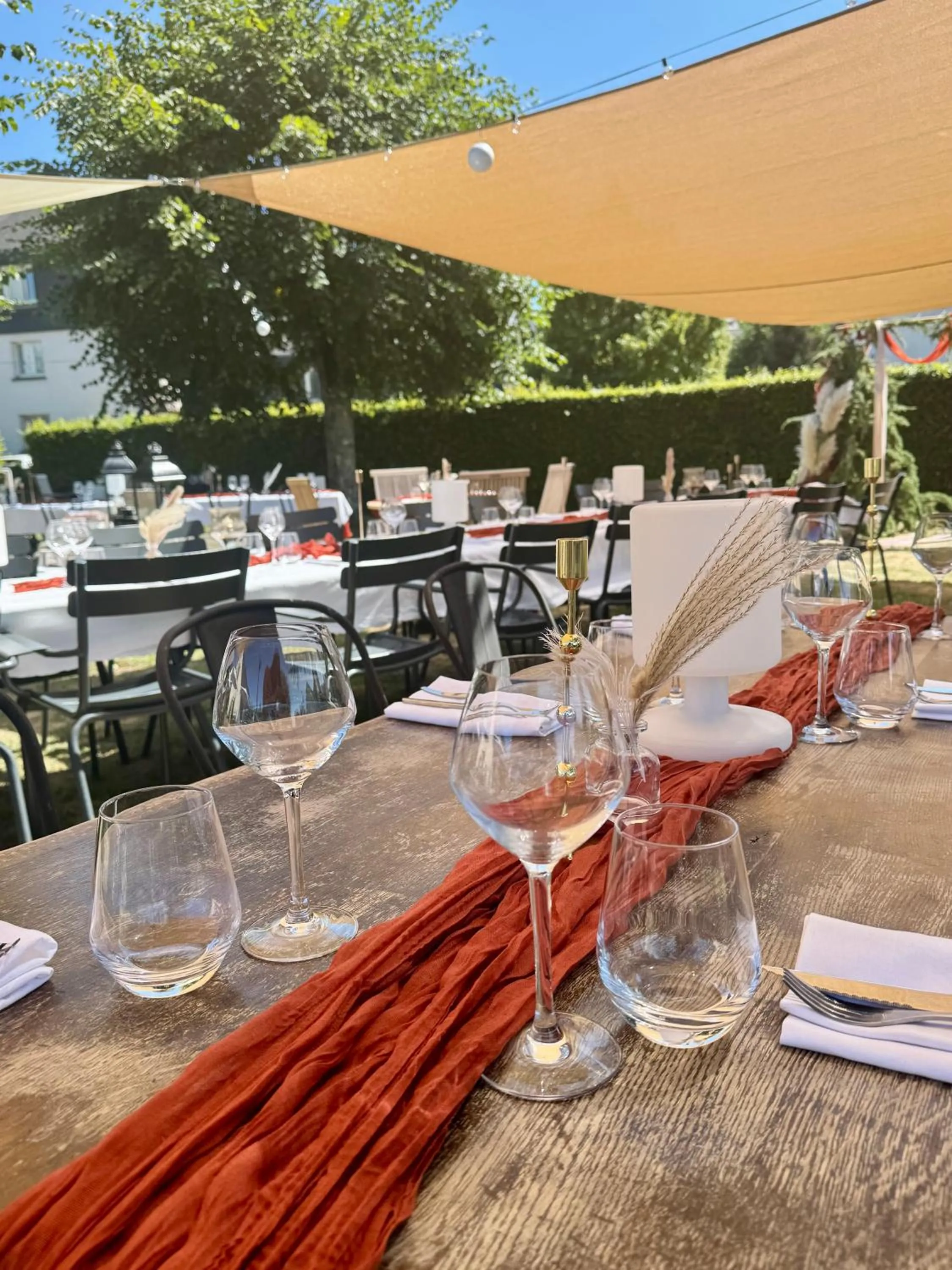 Restaurant/places to eat in Logis Auberge du Barrez