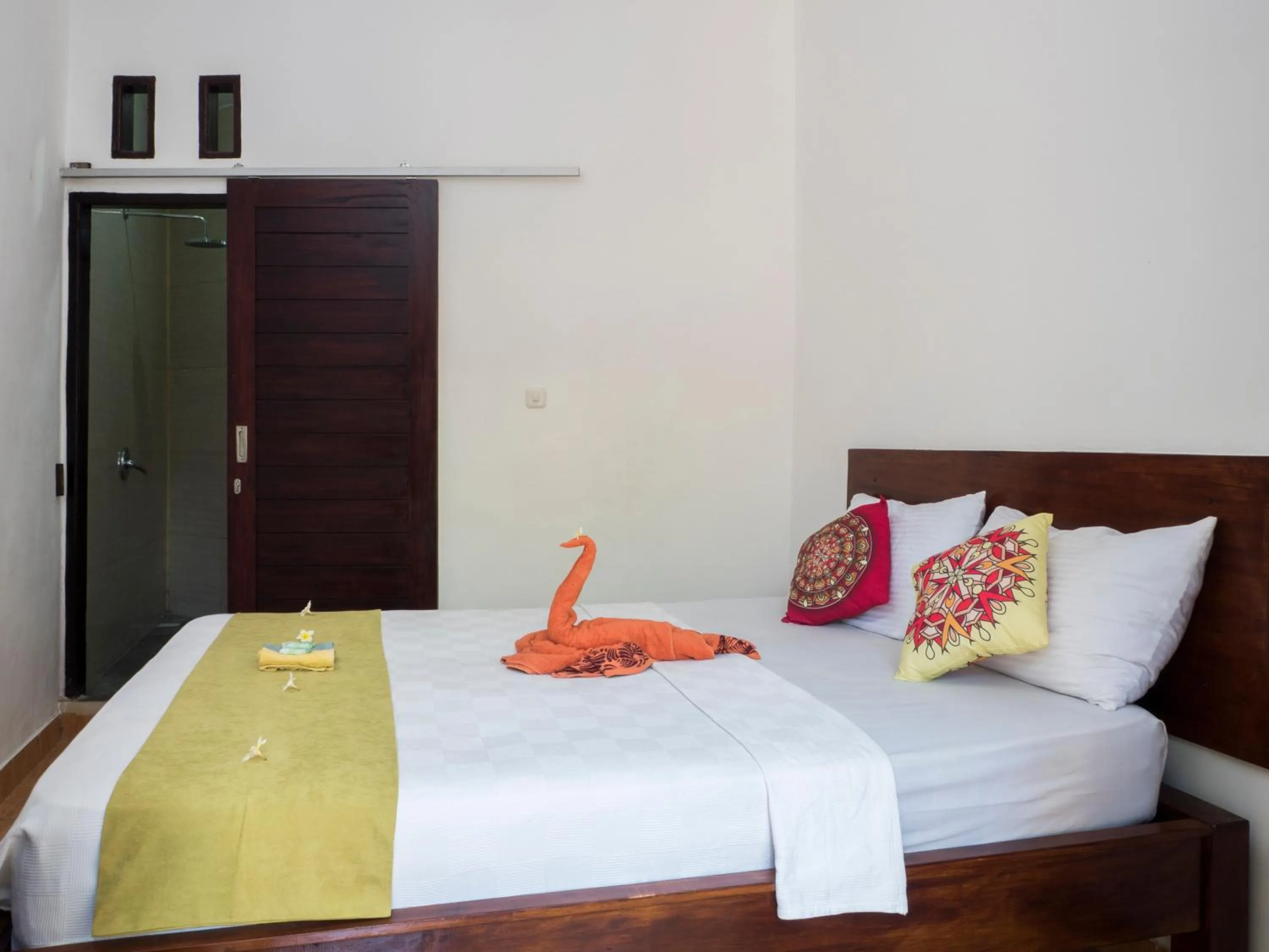 Bed in Gili Turtle Beach Resort