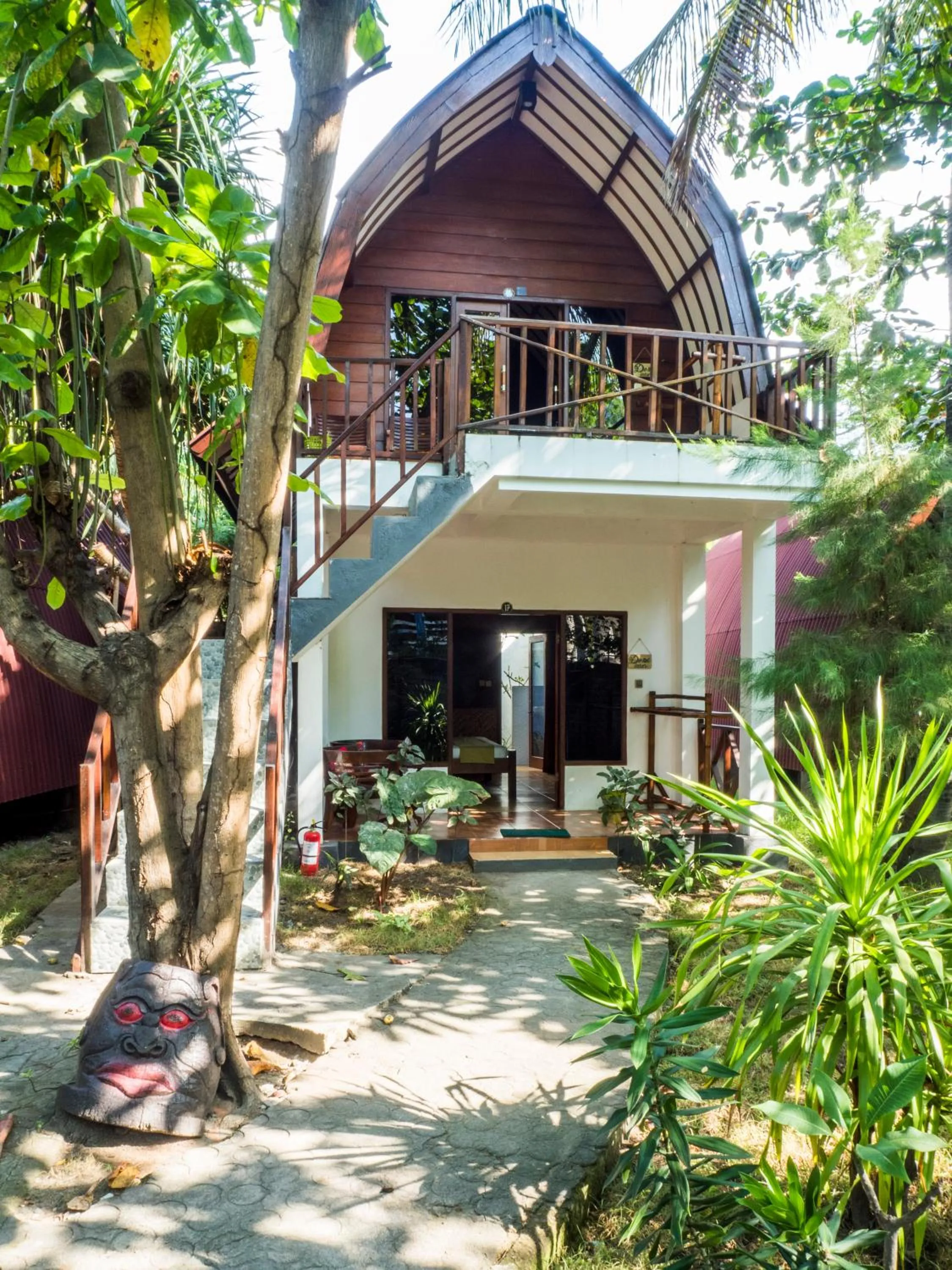 Gili Turtle Beach Resort