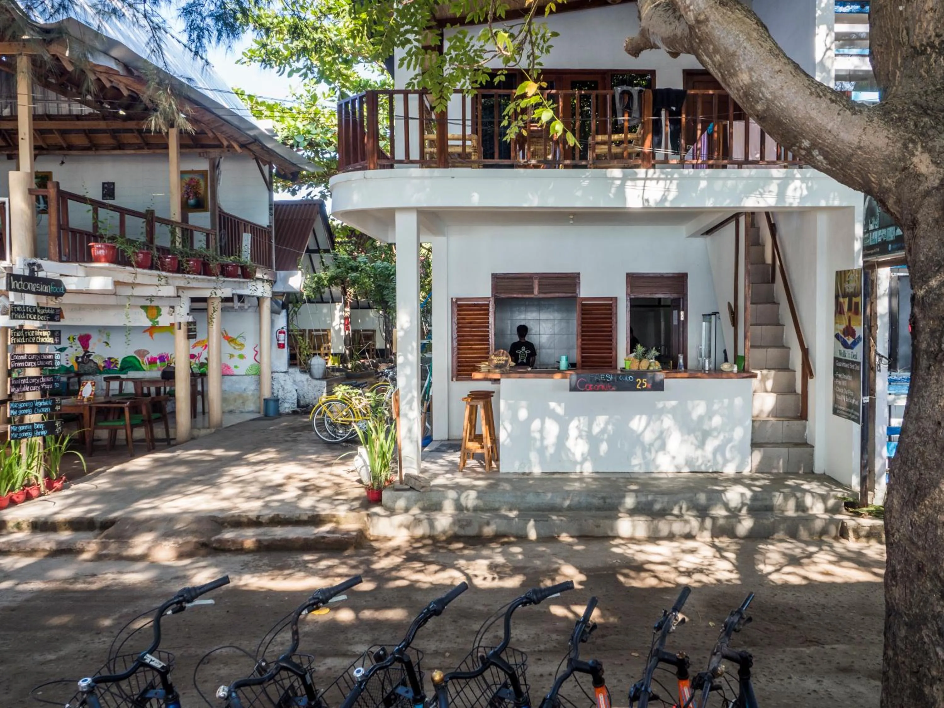 Gili Turtle Beach Resort