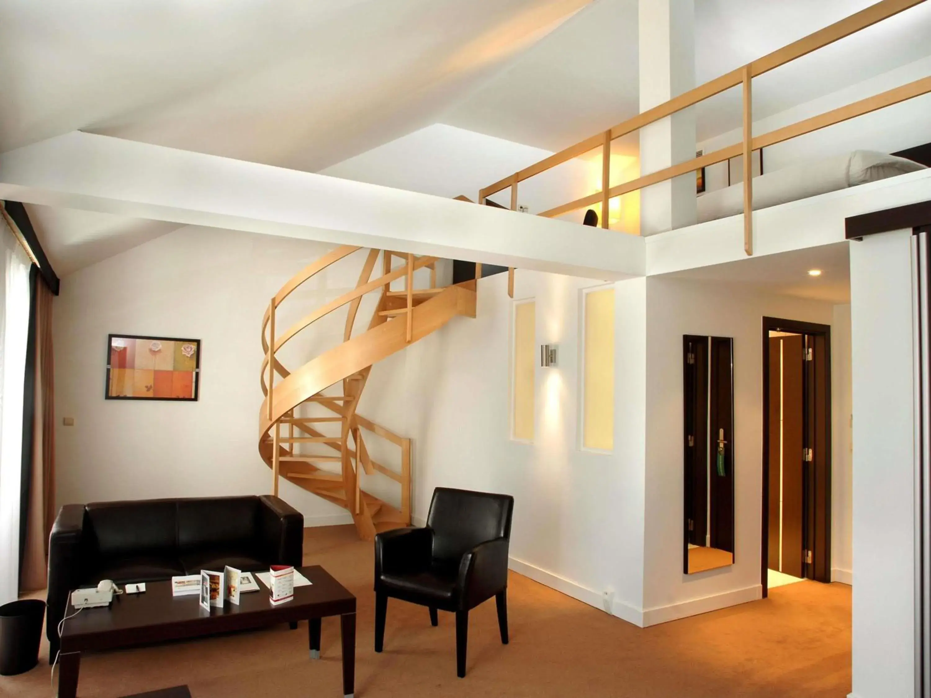 Privilege Duplex Double Room in Hotel des Colonies Brussels by Mercure Privilege Duplex Double Room in Hotel des Colonies Brussels by Mercure