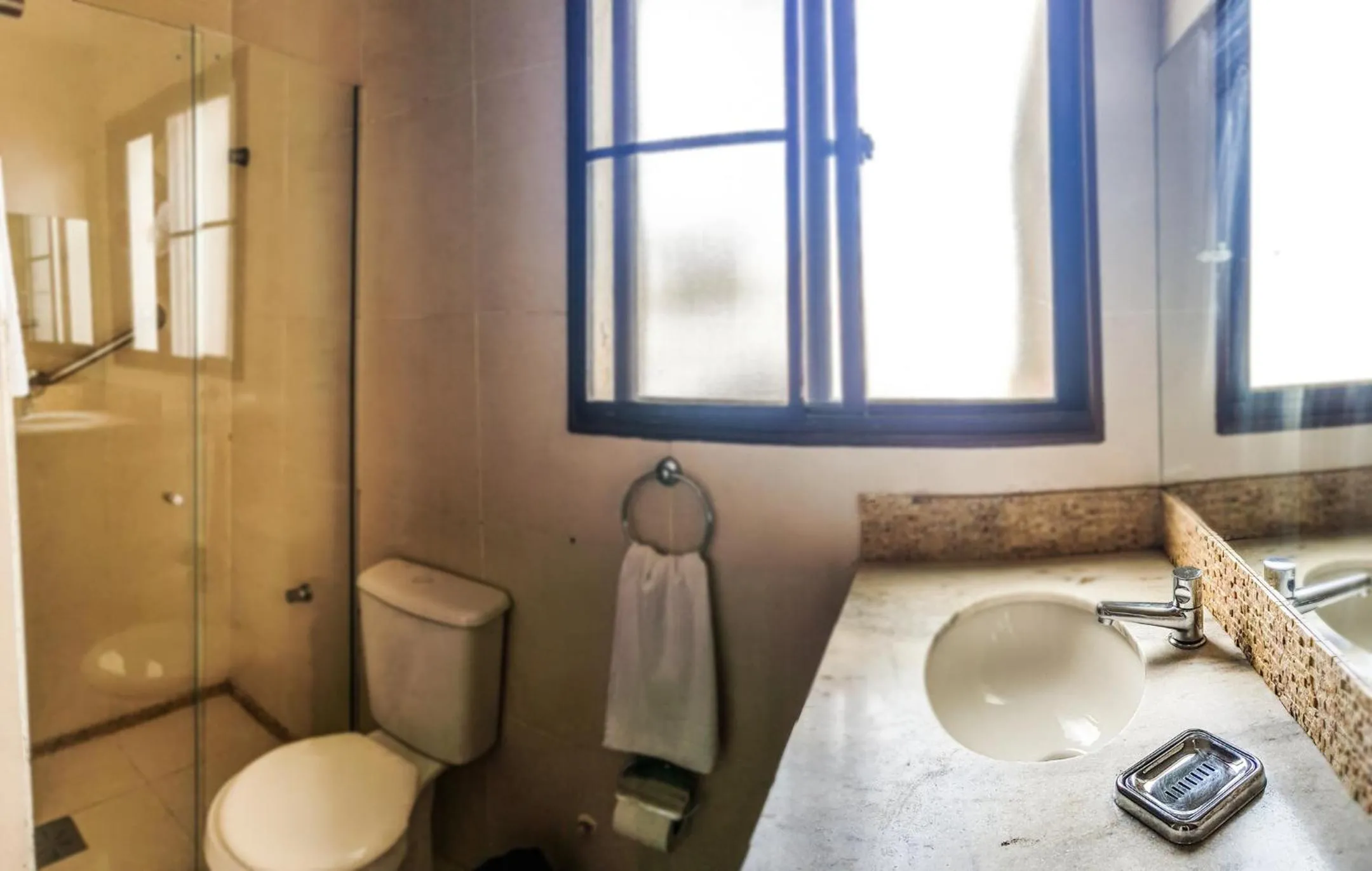 Bathroom in Porto Rei Residence Hotel