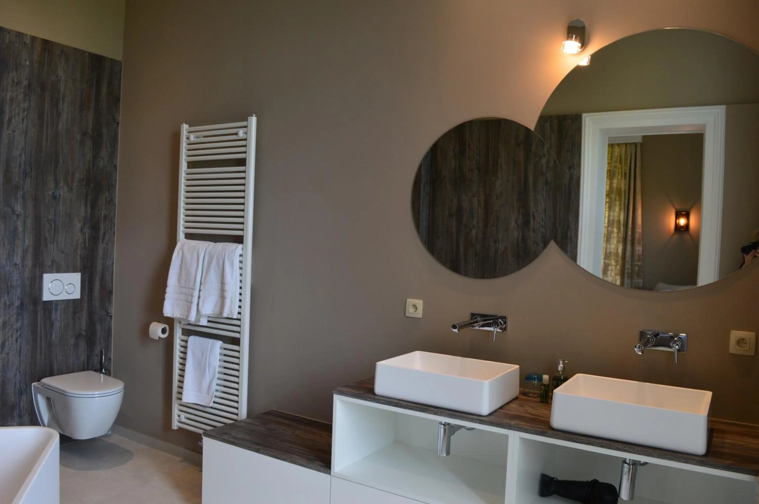 Bathroom in Hotel La Heid des Pairs