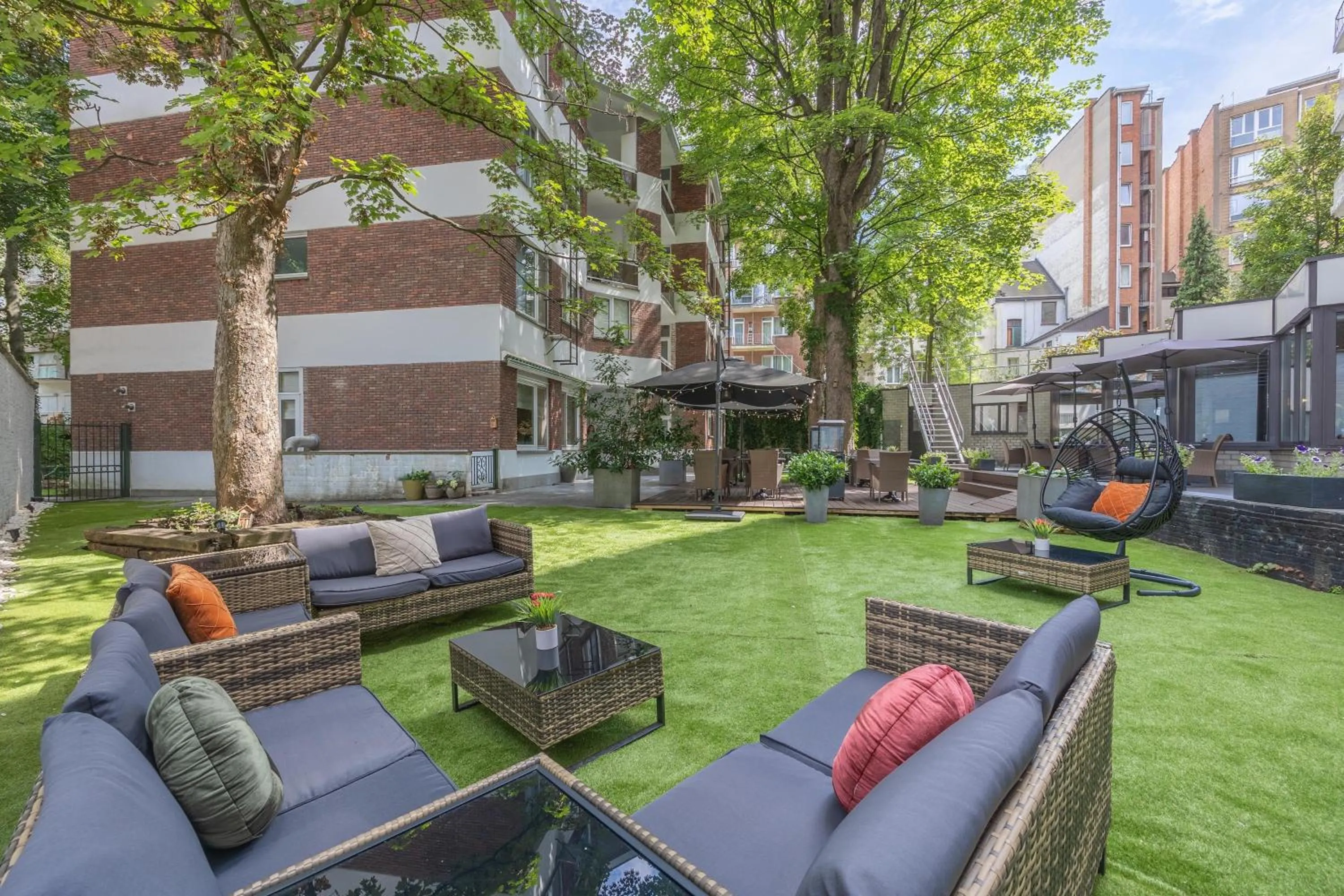 Garden in Leonardo Hotel Antwerp The Plaza