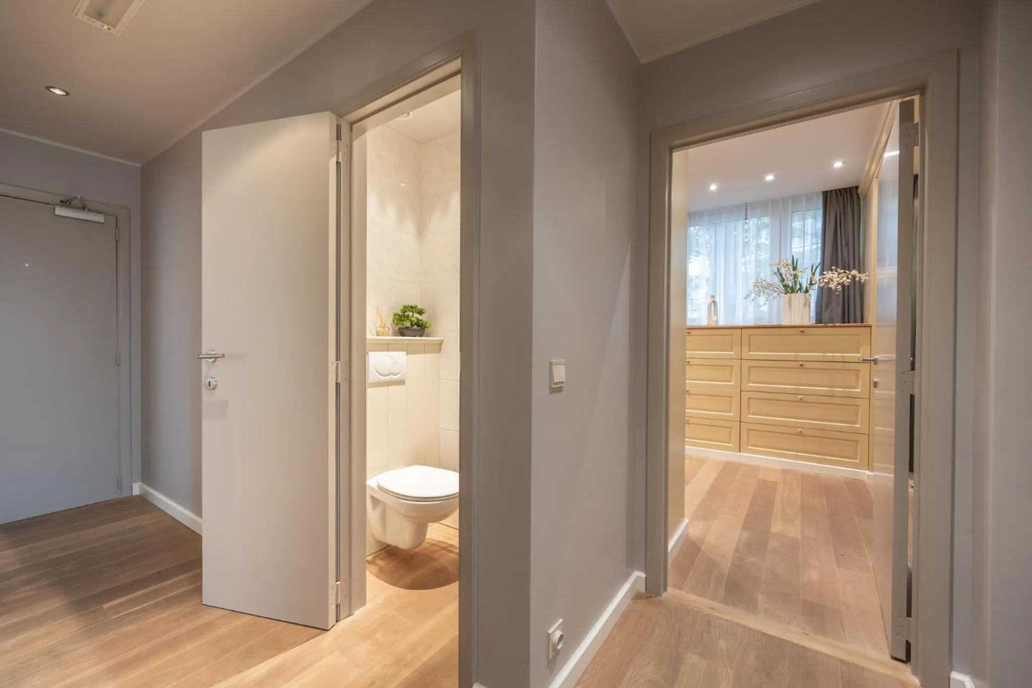 Decorative detail in Leonardo Hotel Antwerp The Plaza