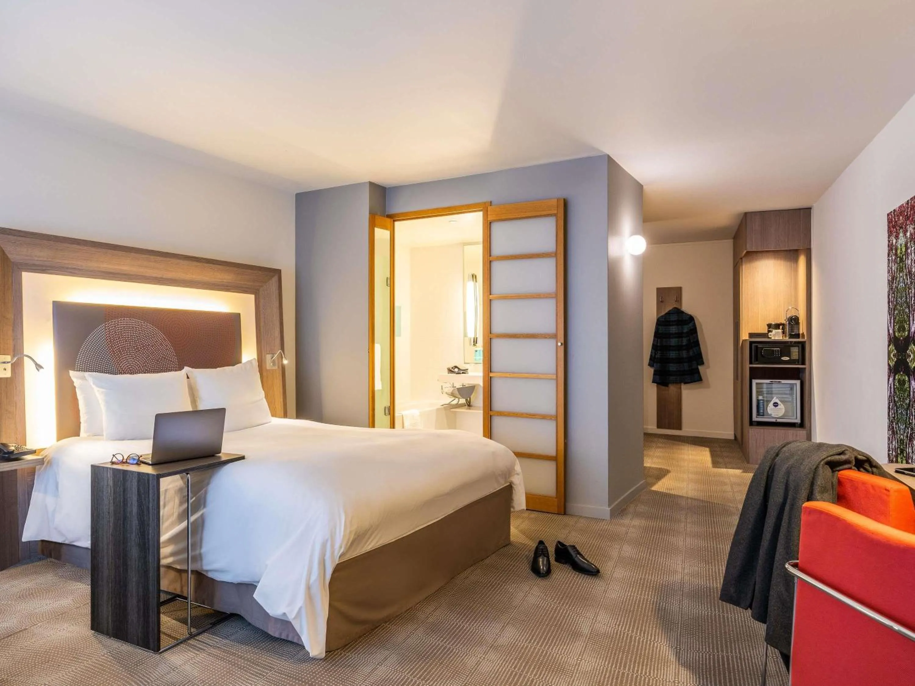 Bedroom, Bed in Novotel Mechelen Centrum