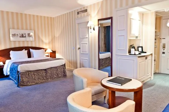 Photo of the whole room, Bed in Hotel Le Châtelain