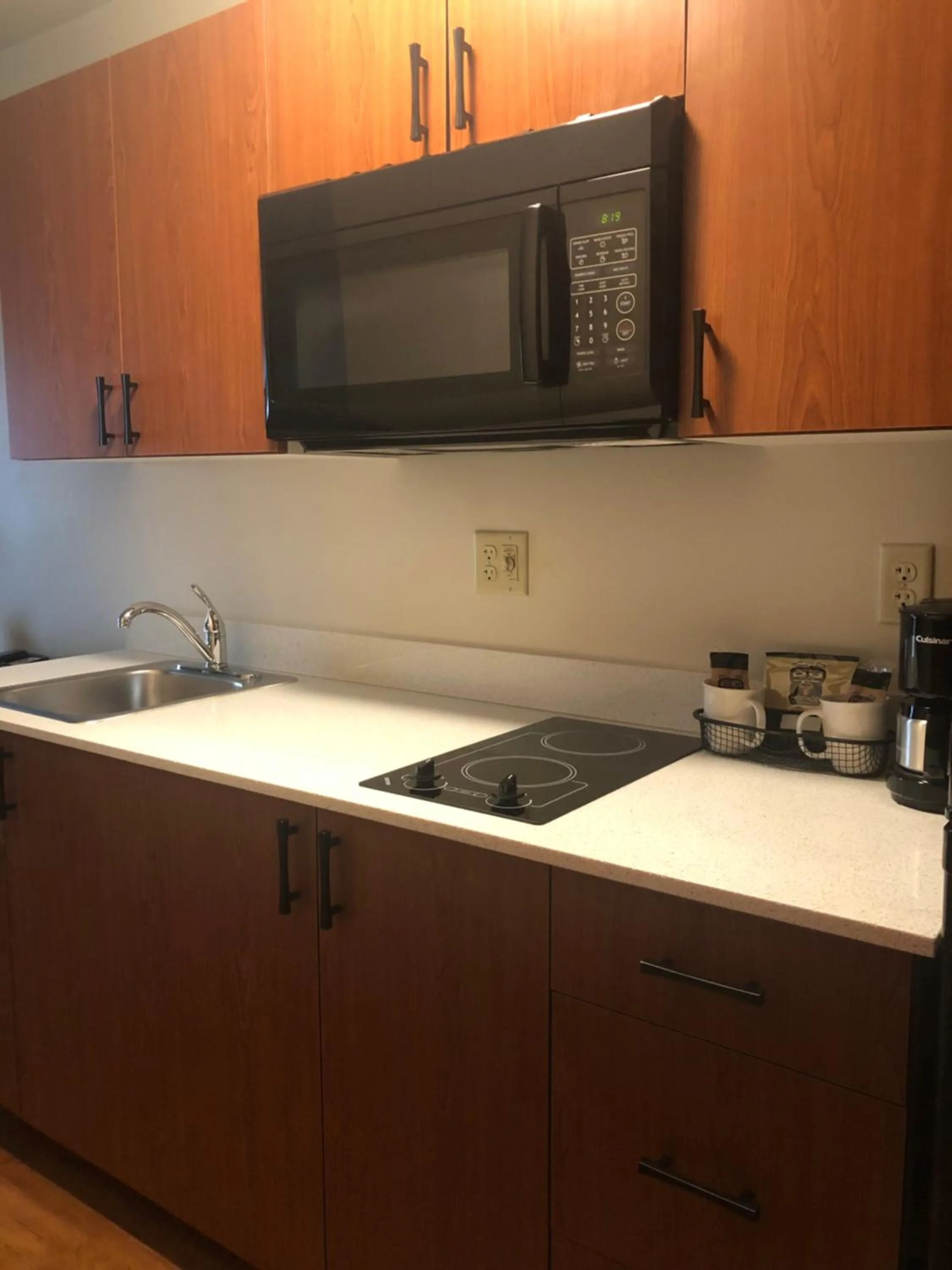 kitchen in Aspen Suites Hotel Sitka