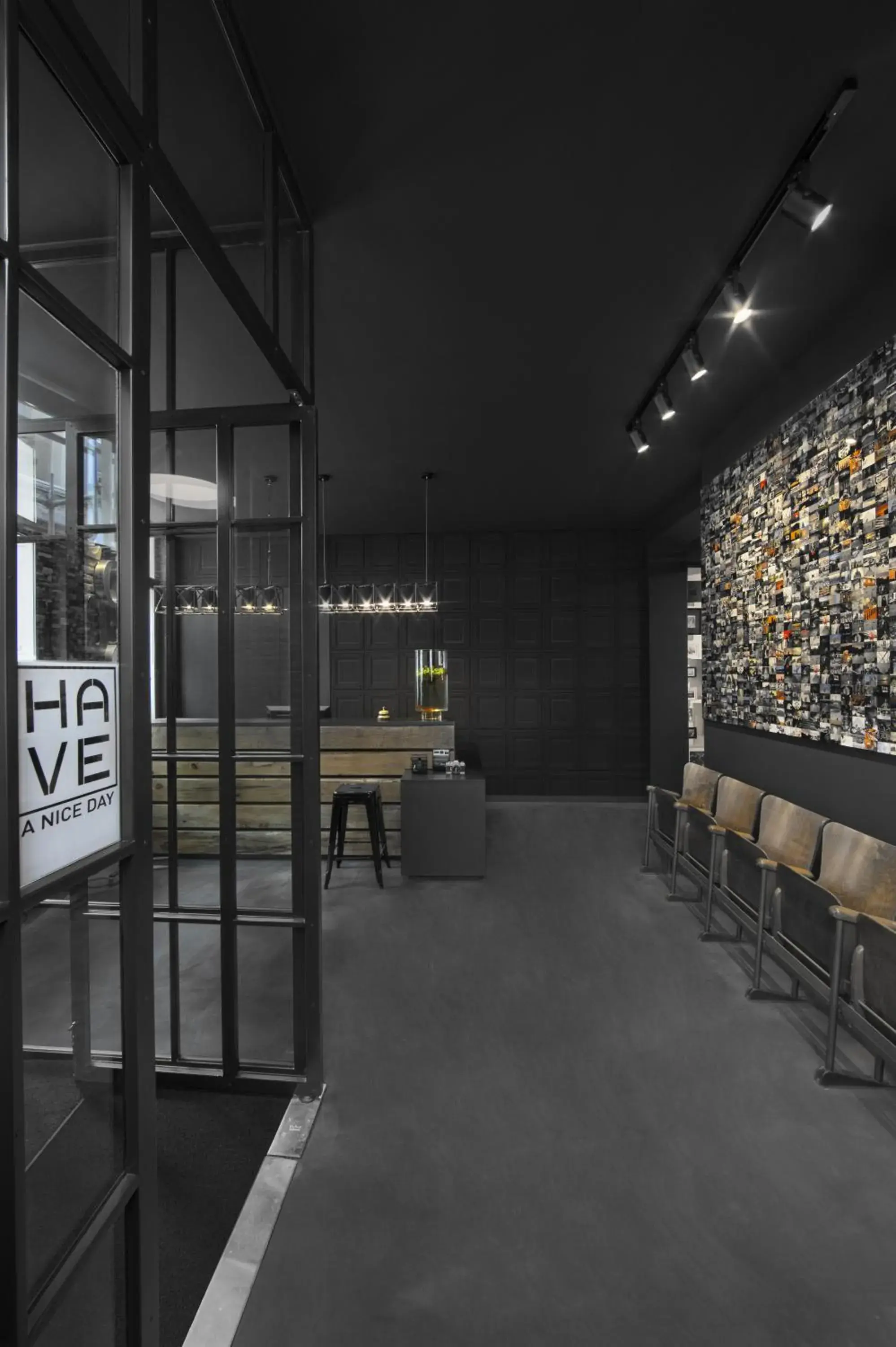 Living room in Zoom Hotel Living room in Zoom Hotel