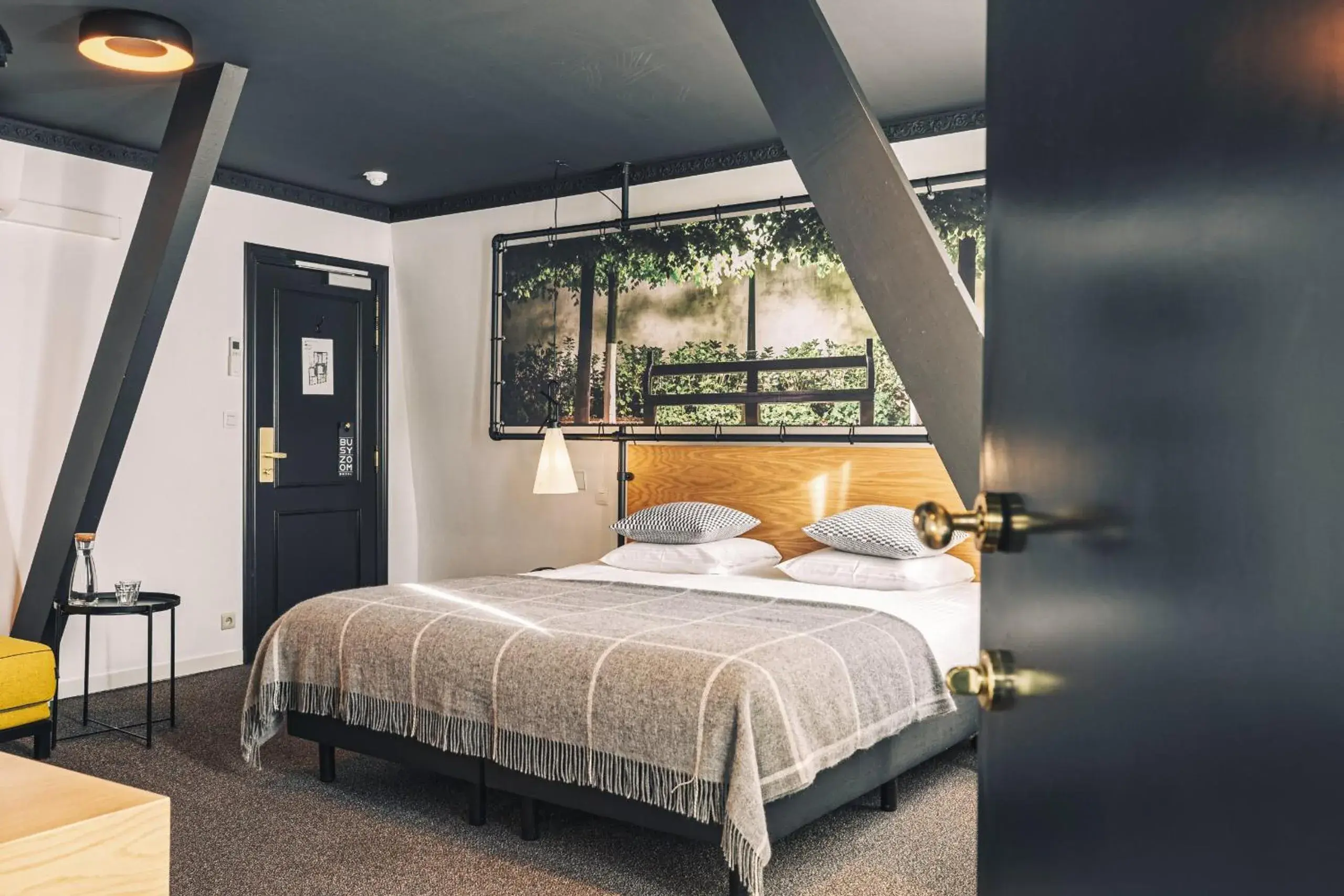 Bed in Zoom Hotel Bed in Zoom Hotel