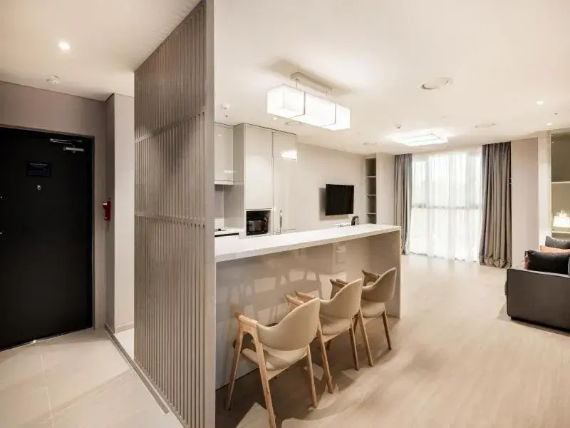 Golden Tulip Incheon Airport Hotel Golden Tulip Incheon Airport Hotel