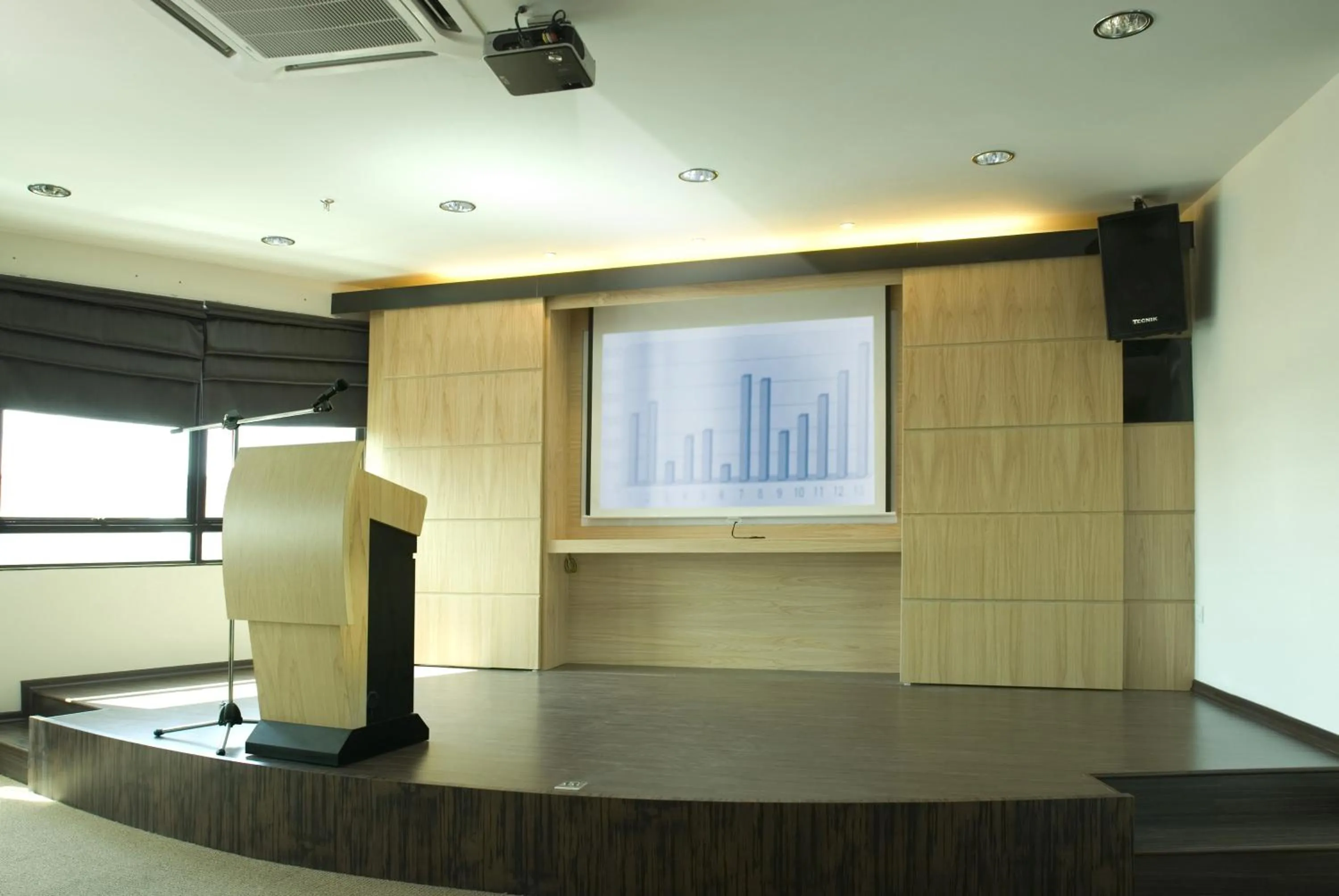 Meeting/conference room in Muarar 99 Hotel