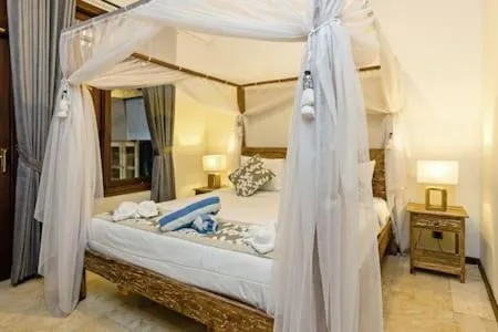 Bedroom, Bed in Villa Tiah