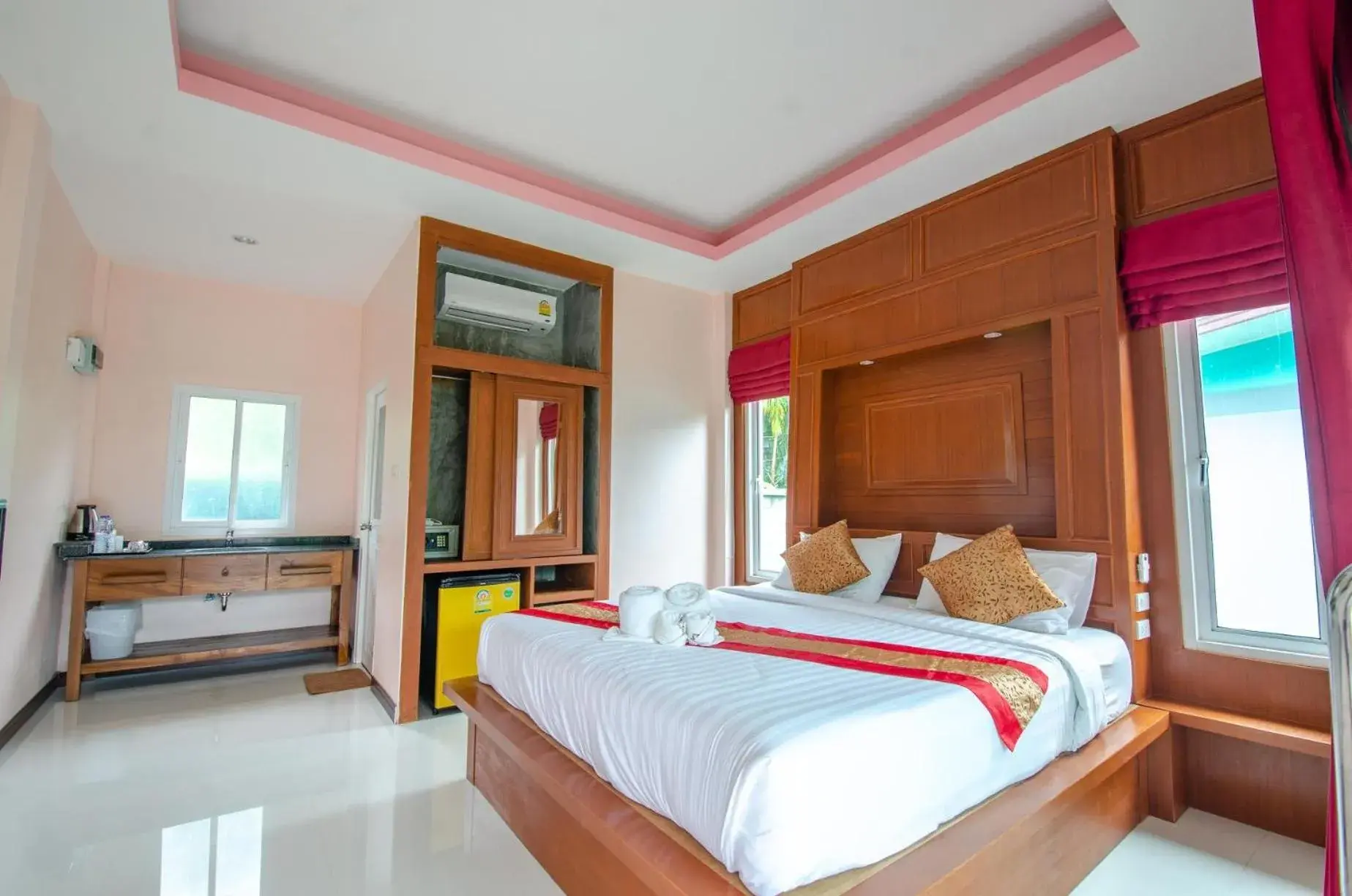 Bedroom in tum mai kaew resort (SHA Extra Plus)