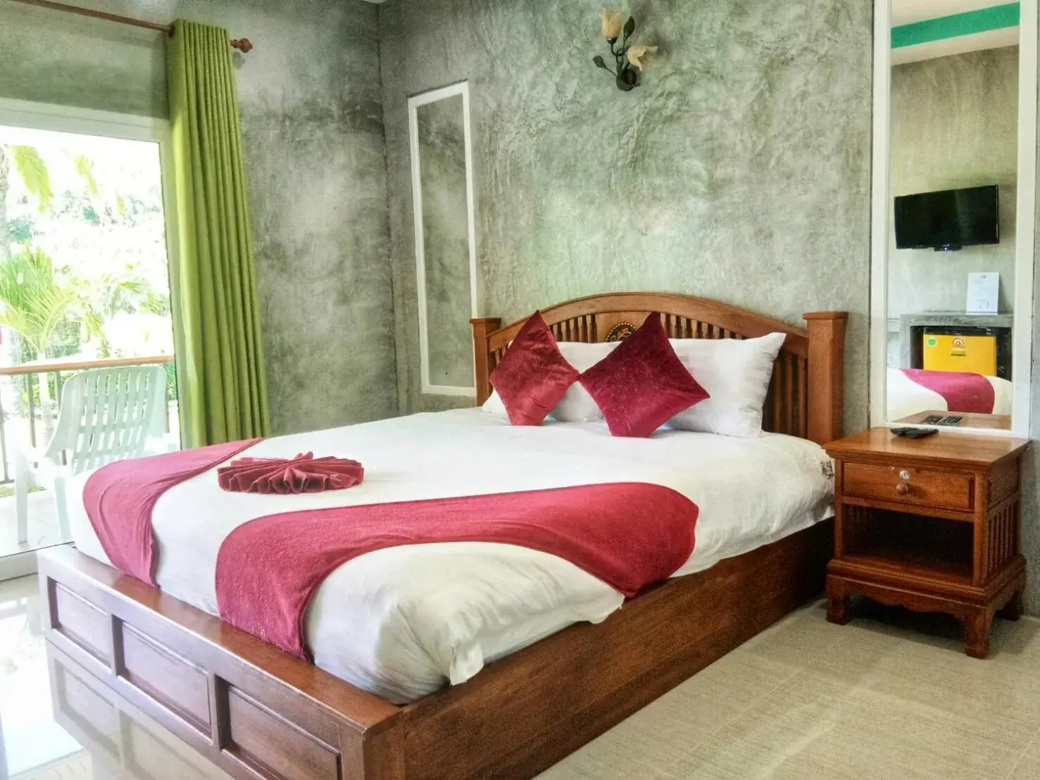 Bedroom in tum mai kaew resort (SHA Extra Plus)