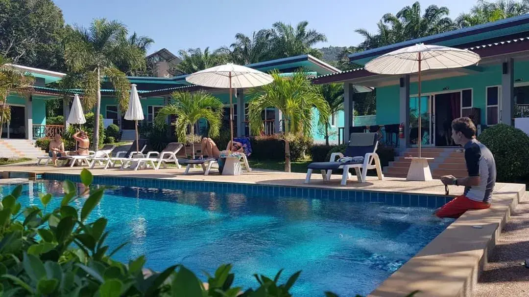 People, Swimming Pool in tum mai kaew resort (SHA Extra Plus)